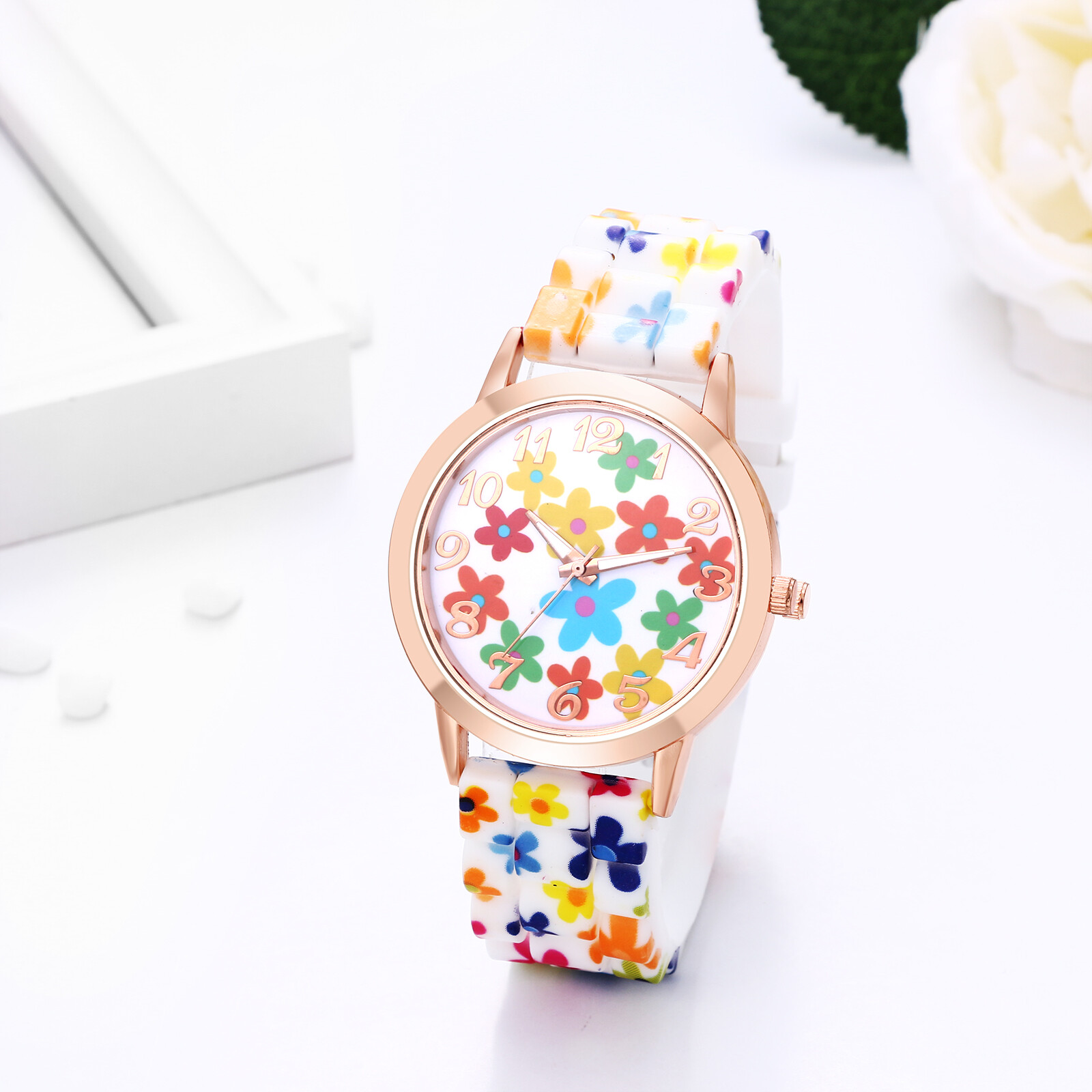 Women Girls Fancy Soft Flowers Printed Silicone Strap Quartz Dress Wrist Watches