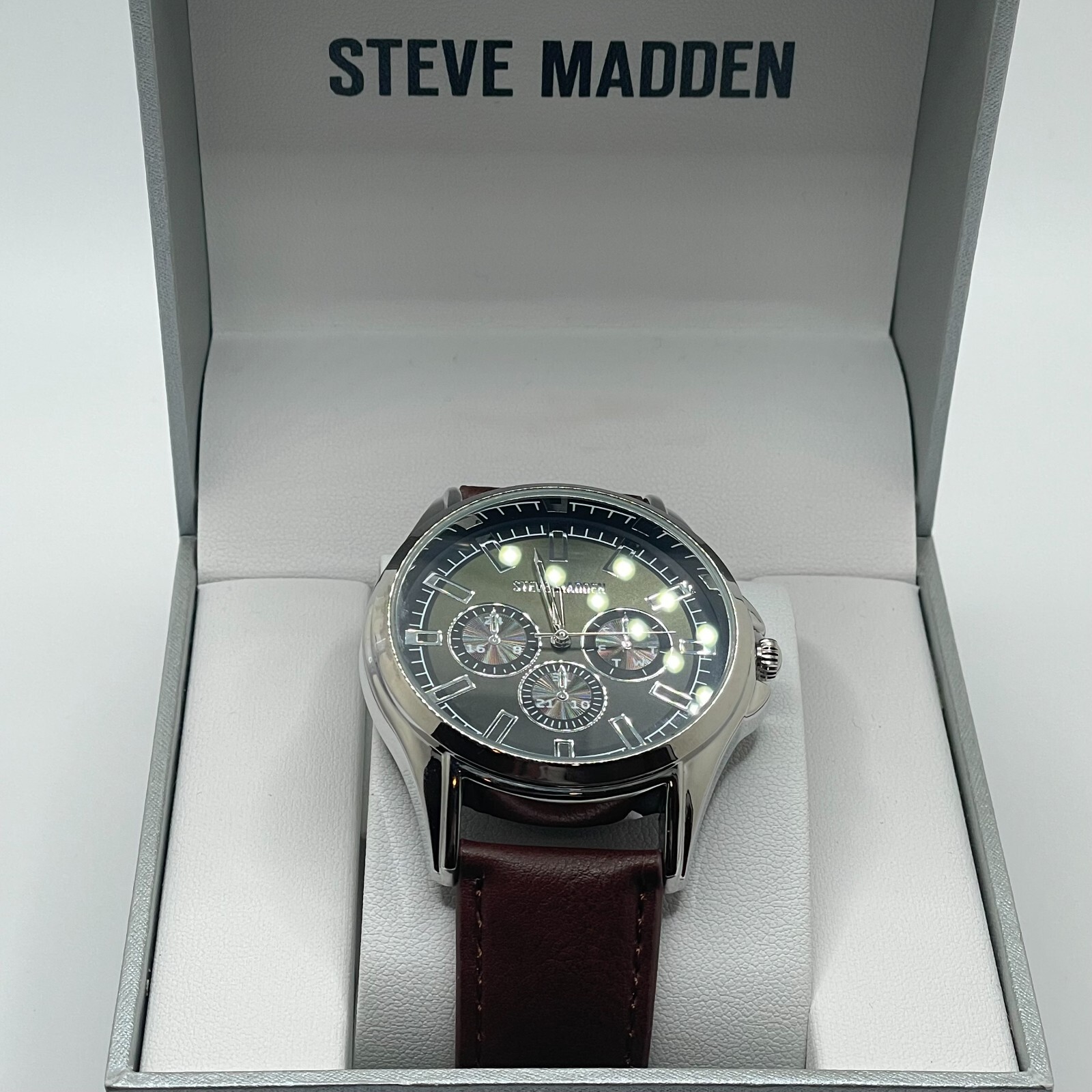 Steve Madden Mens Watch 44mm Case In Box Brown Band Three Hands Quartz Analog