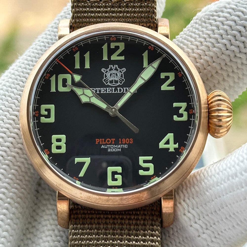 STEELDIVE SD1903S — C3 Green 46.5MM Bronze Case 200M NH35 Men’s Dive Watch