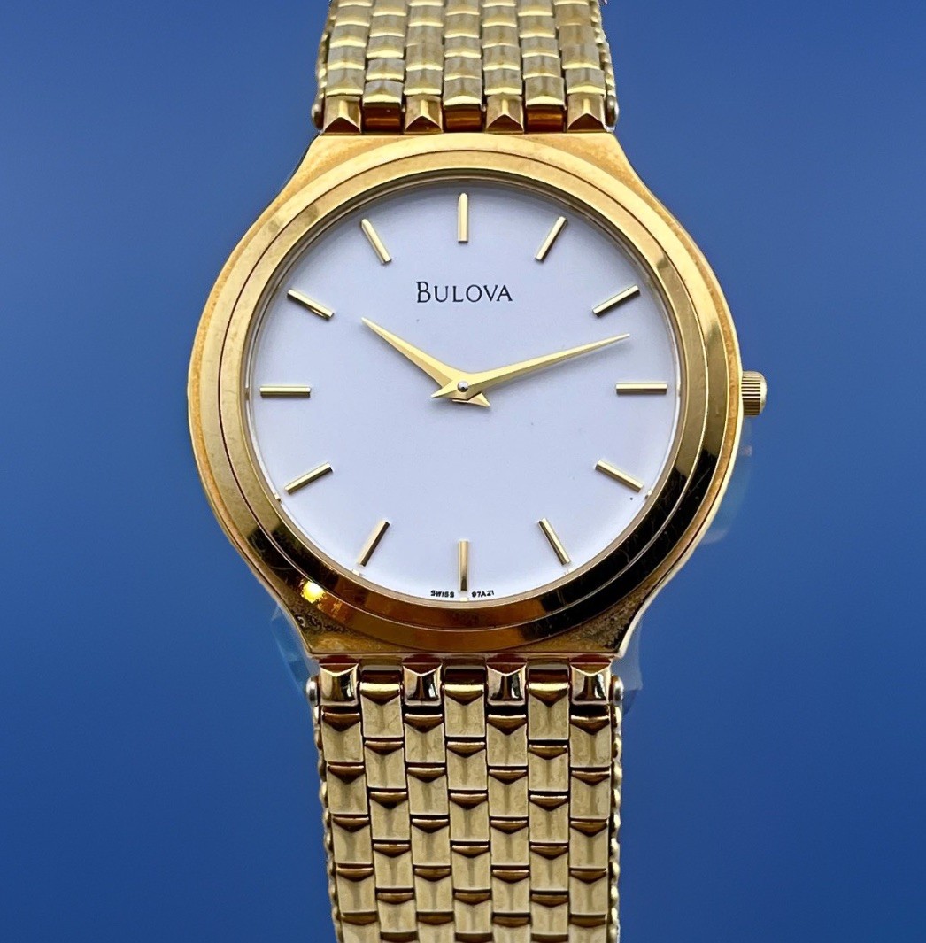 BULOVA REGATTA SWISS QUARTZ WHITE DIAL GOLD-TONE BRACELET UNISEX WATCH 97A21