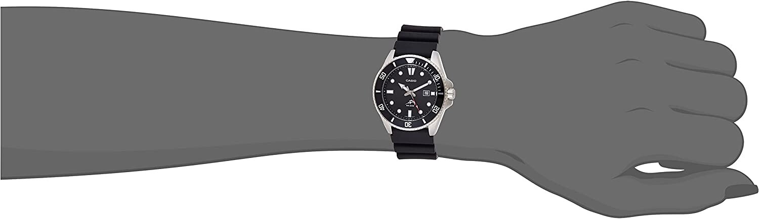 Black Dive Watch – Diver-Inspired Rotating Bezel, Water Resistant, Easy Reading