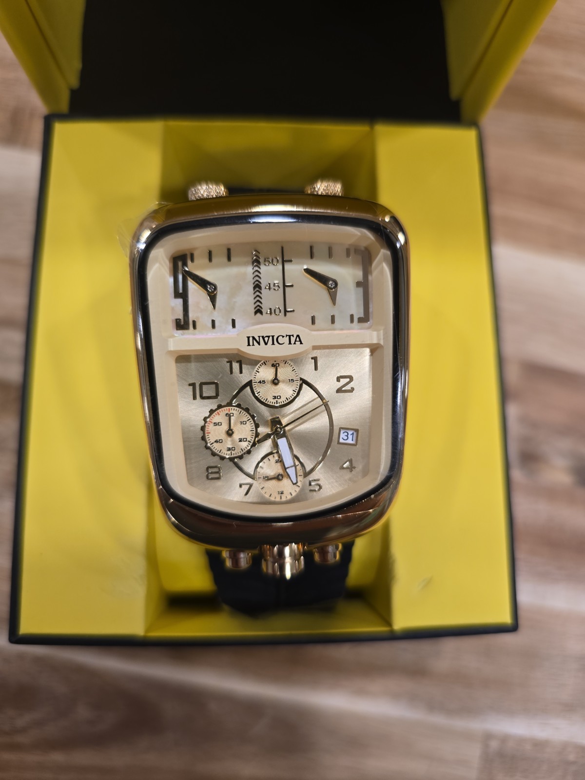 Invicta S1 Rally Dualshift Men’s Watch w/ MOP Dial – 42mm 49634 Gold New