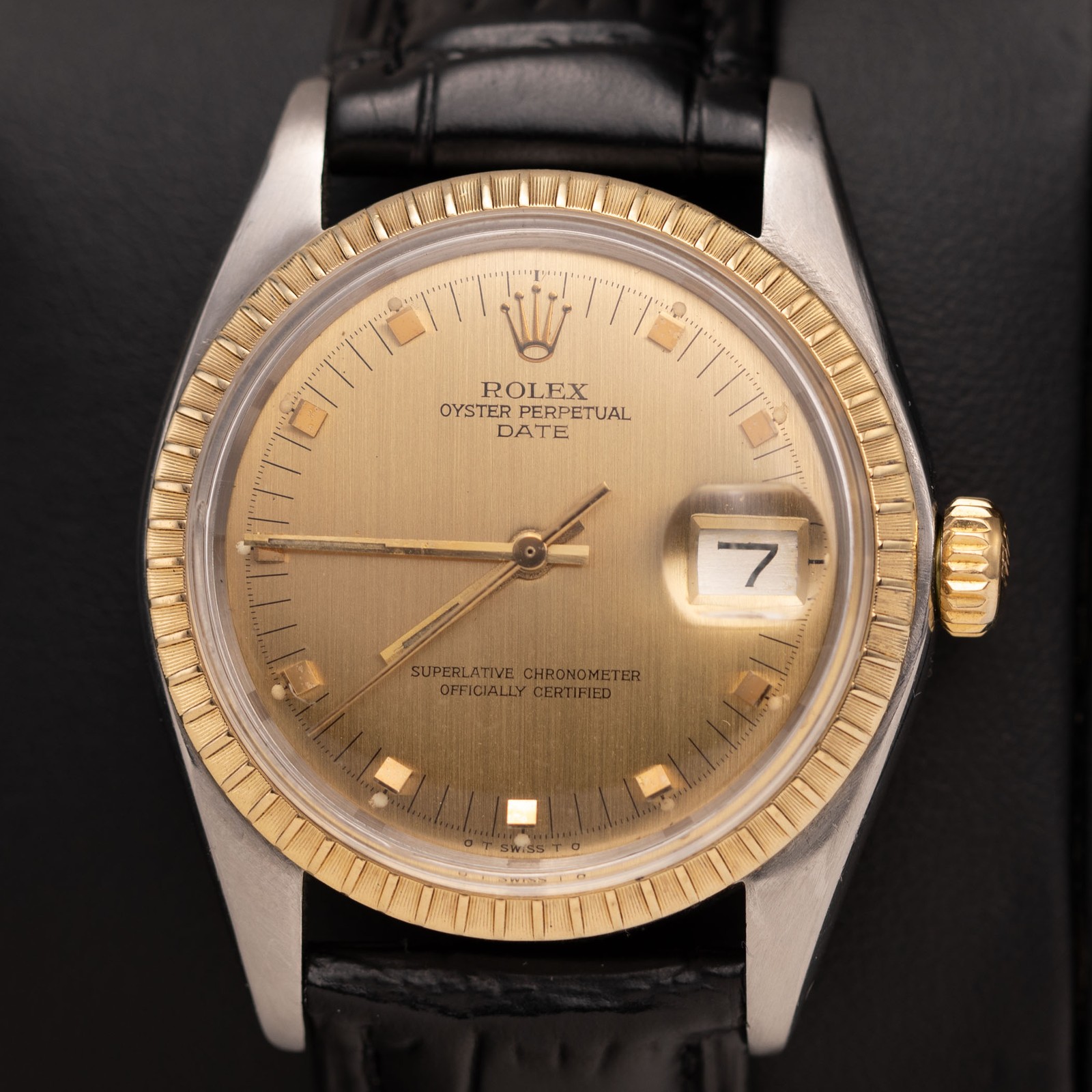 Rolex Date 1505 Leather Strap Engine-Turned Bezel Watch 34mm Champagne Dial