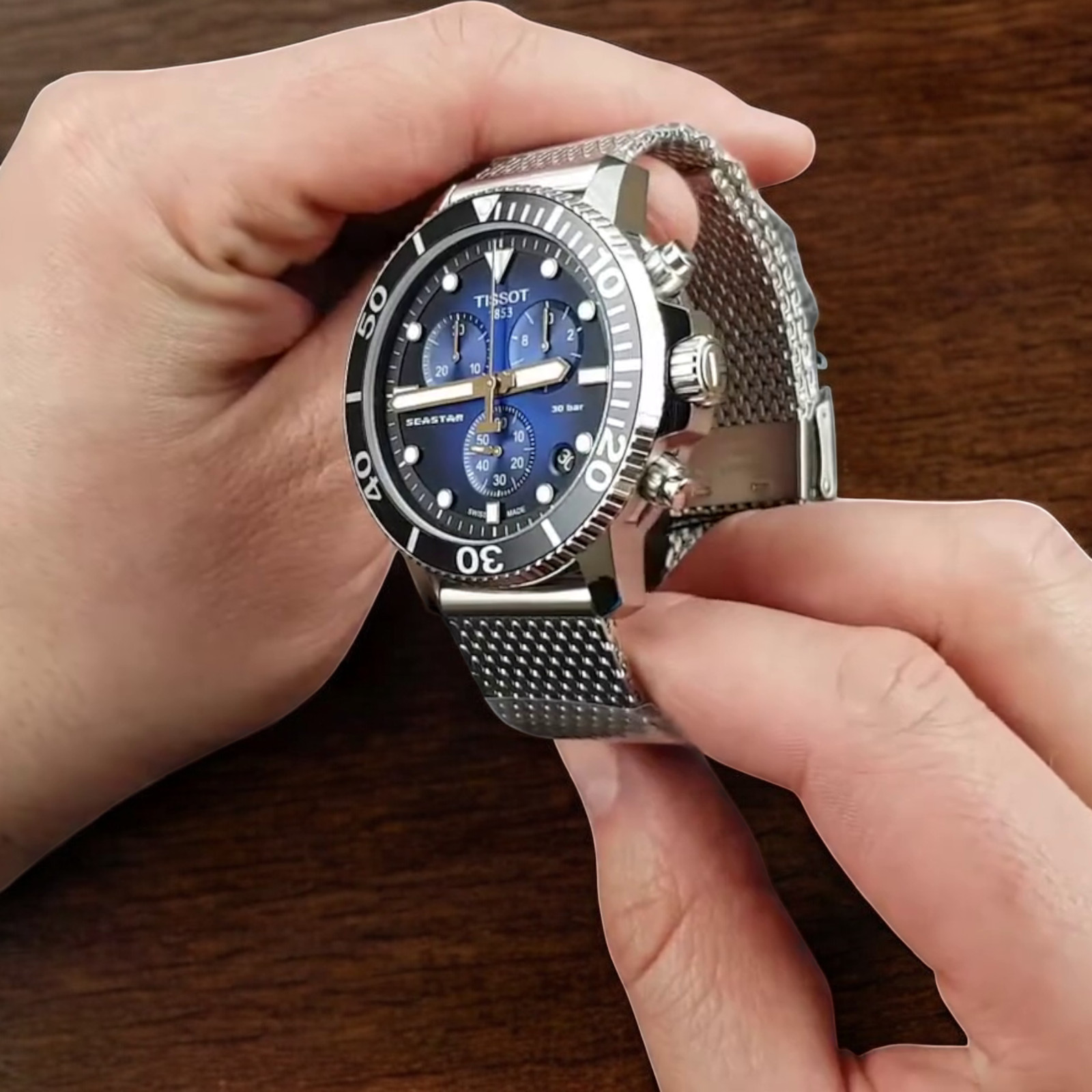 Tissot T-Sport Seastar 1000 Chronograph T120.417.11.041.02 Diver’s Men’s Watch