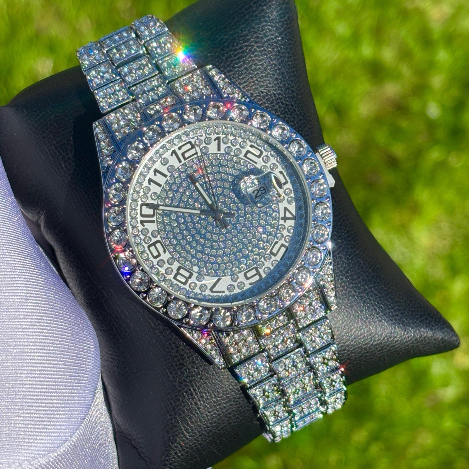 VVS Round Dial Iced Out Diamond Watch Hip Hop Watch Silver Color
