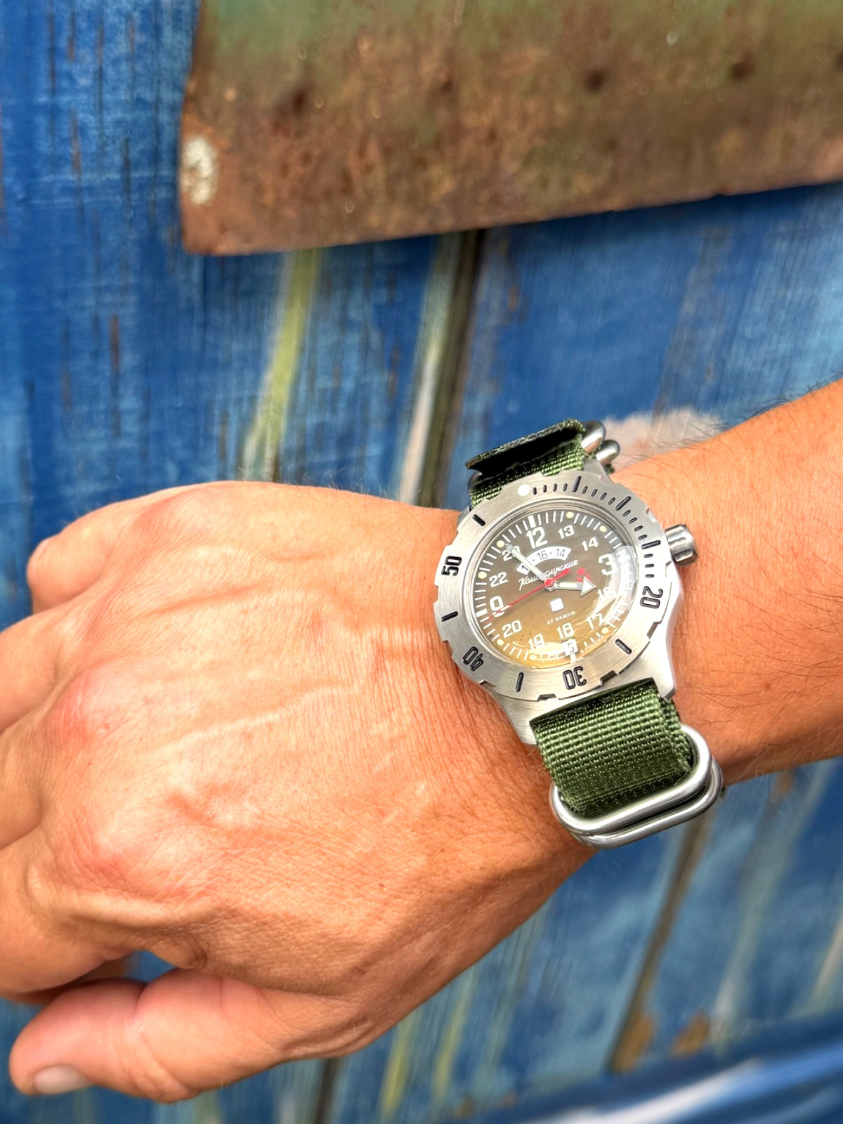 Vostok Komandirskie K-35 Automatic Watch, Russian Military 2432/350754 Steel Wri