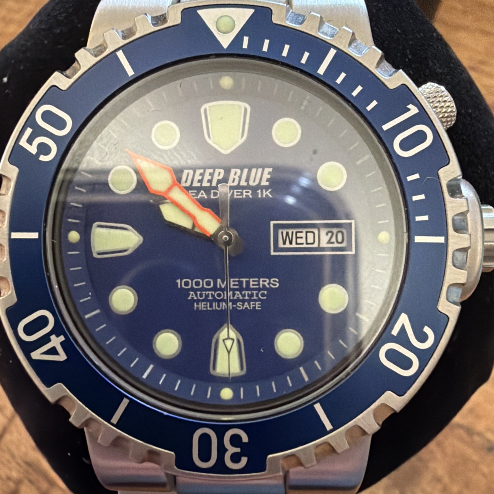 Deep Blue Sea Diver 1k-Automatic Boxed with inst book