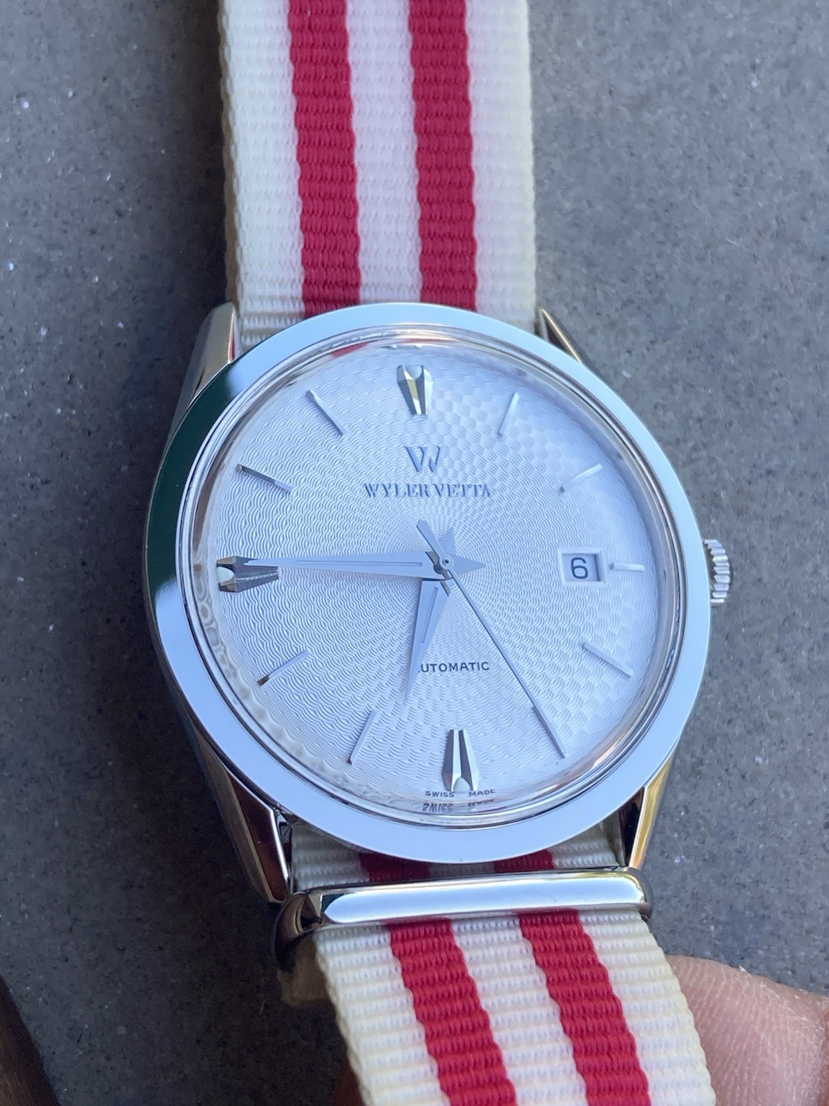 Wyler Vetta NOS Eta 2824-2 Watch Uhr Montre Watch New Heritage