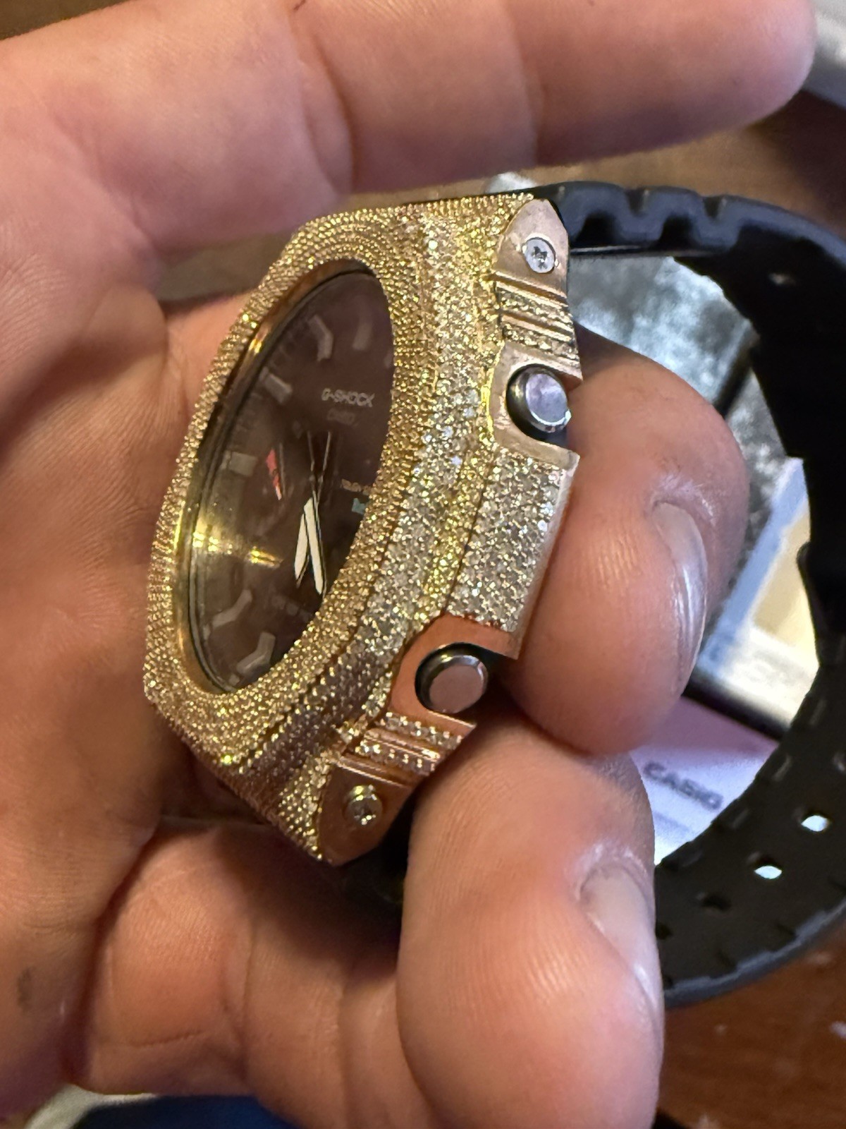 Casio G-SHOCK CUSTOM 6.00 CT natural diamond hexagon head. With Bluetooth
