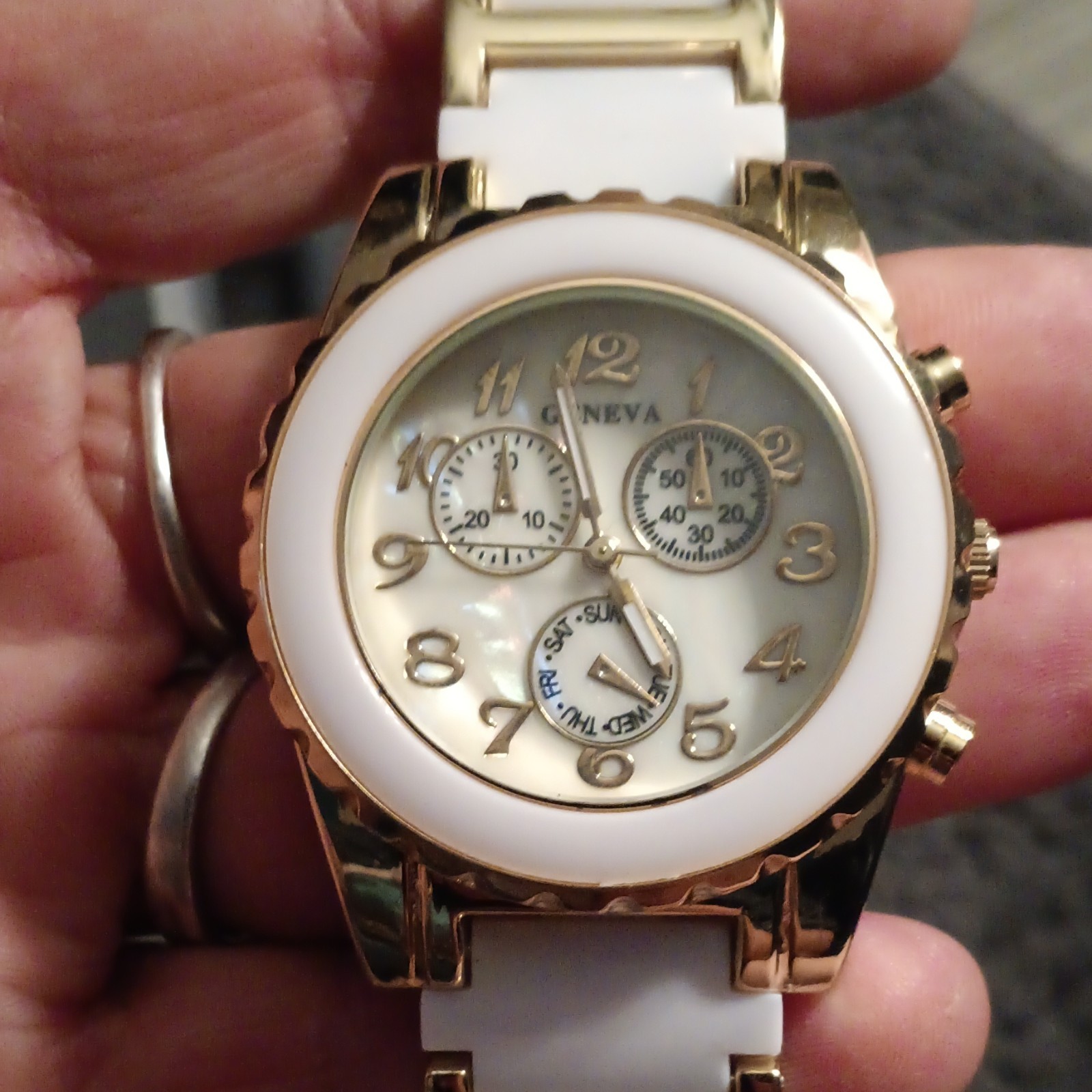 Geneva Women’s Quartz Analog Dress Watch Day/Date White Strap Gold Round