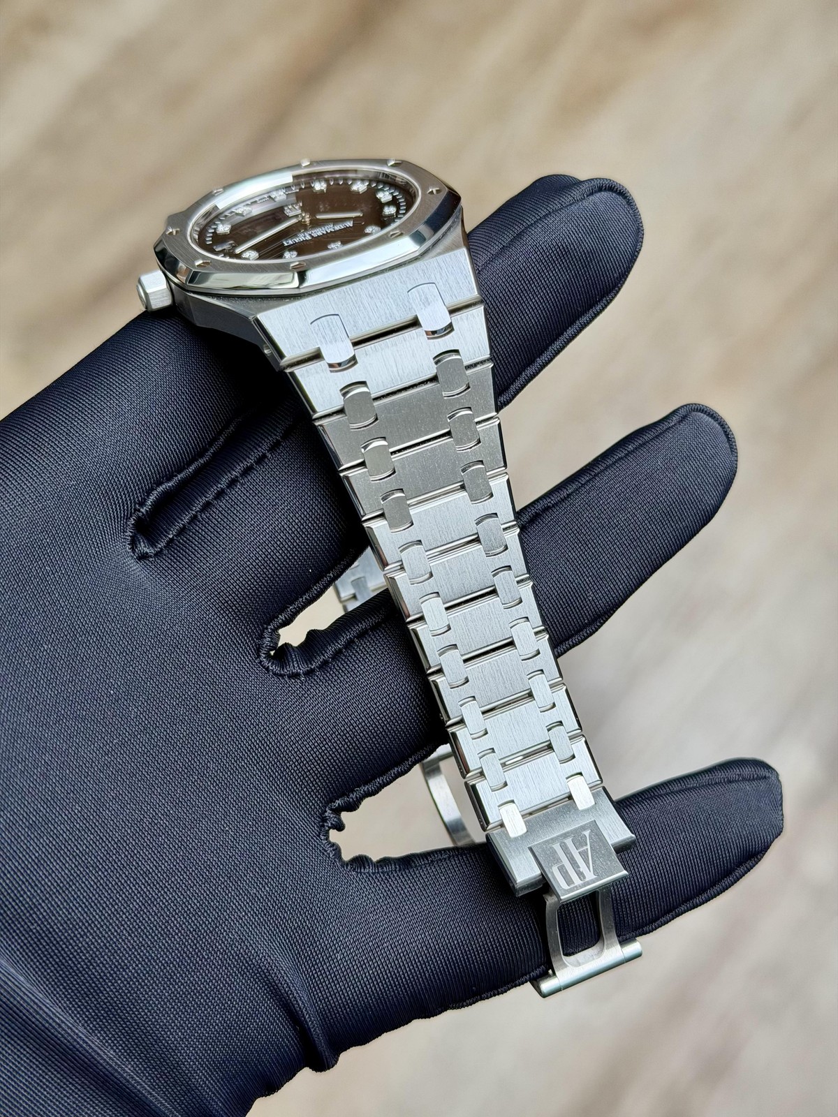 Audemars Piguet Royal Oak Jumbo Black Diamond Preowned 15206PT.OO.1240PT.01
