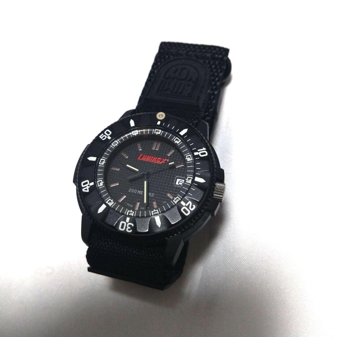 Luminox red logo 1000 pieces #QY0O59