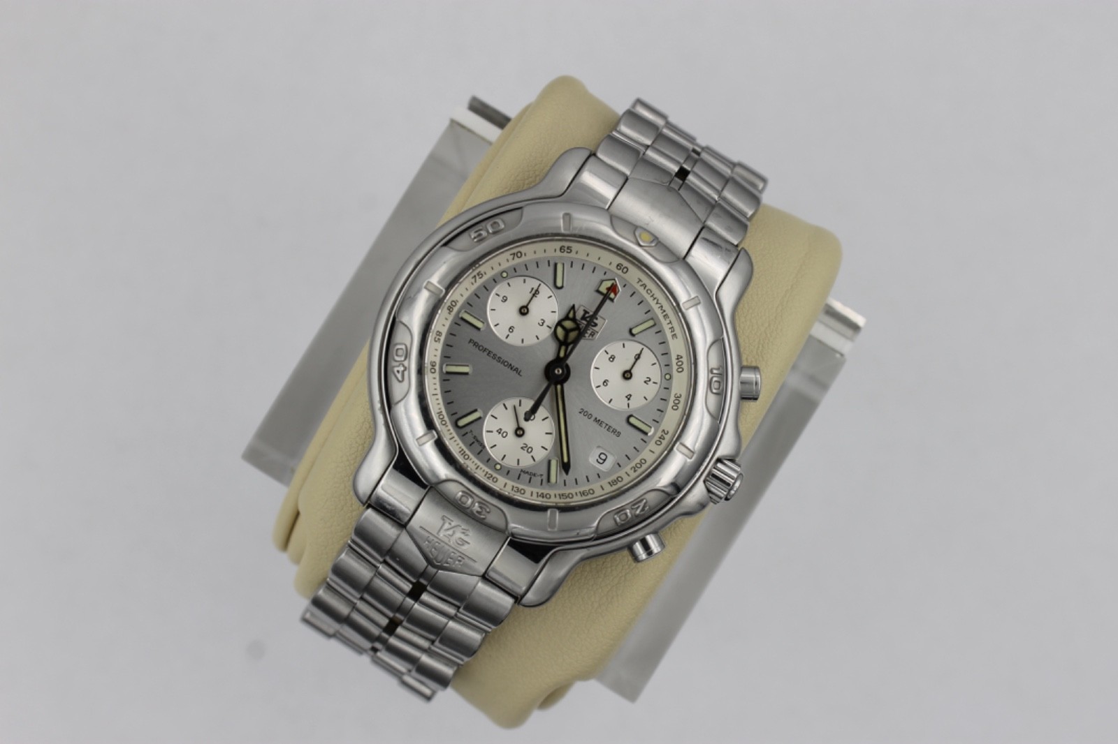 Tag Heuer CH1110.BA0675 Mens 6000 Series Professional Chronograph Watch Silver