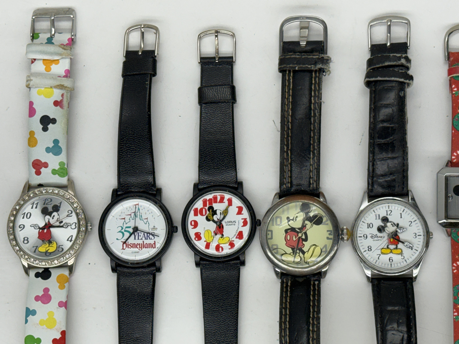 10 Vintage Disney Character Watch Mickey Mouse Tinker Bell Simba Disneyland READ