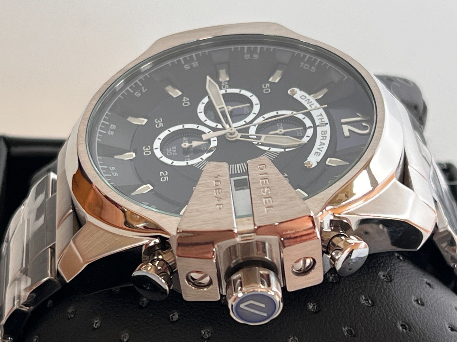 Diesel DZ4417 Mega Chief Chronograph 51mm Men’s S/Steel Watch BNWT Gift Box $270
