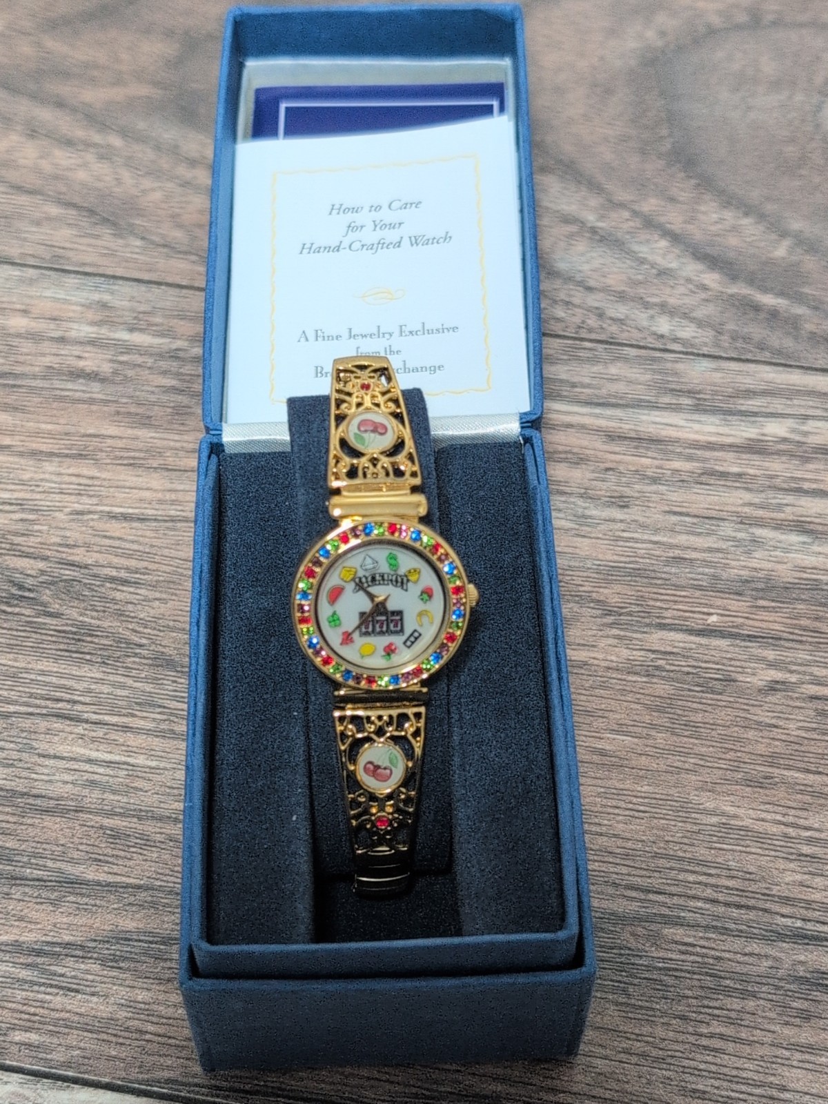 Bradford Exchange Lucky Hit Jackpot Ladies Watch Gold Tone Casino Womens