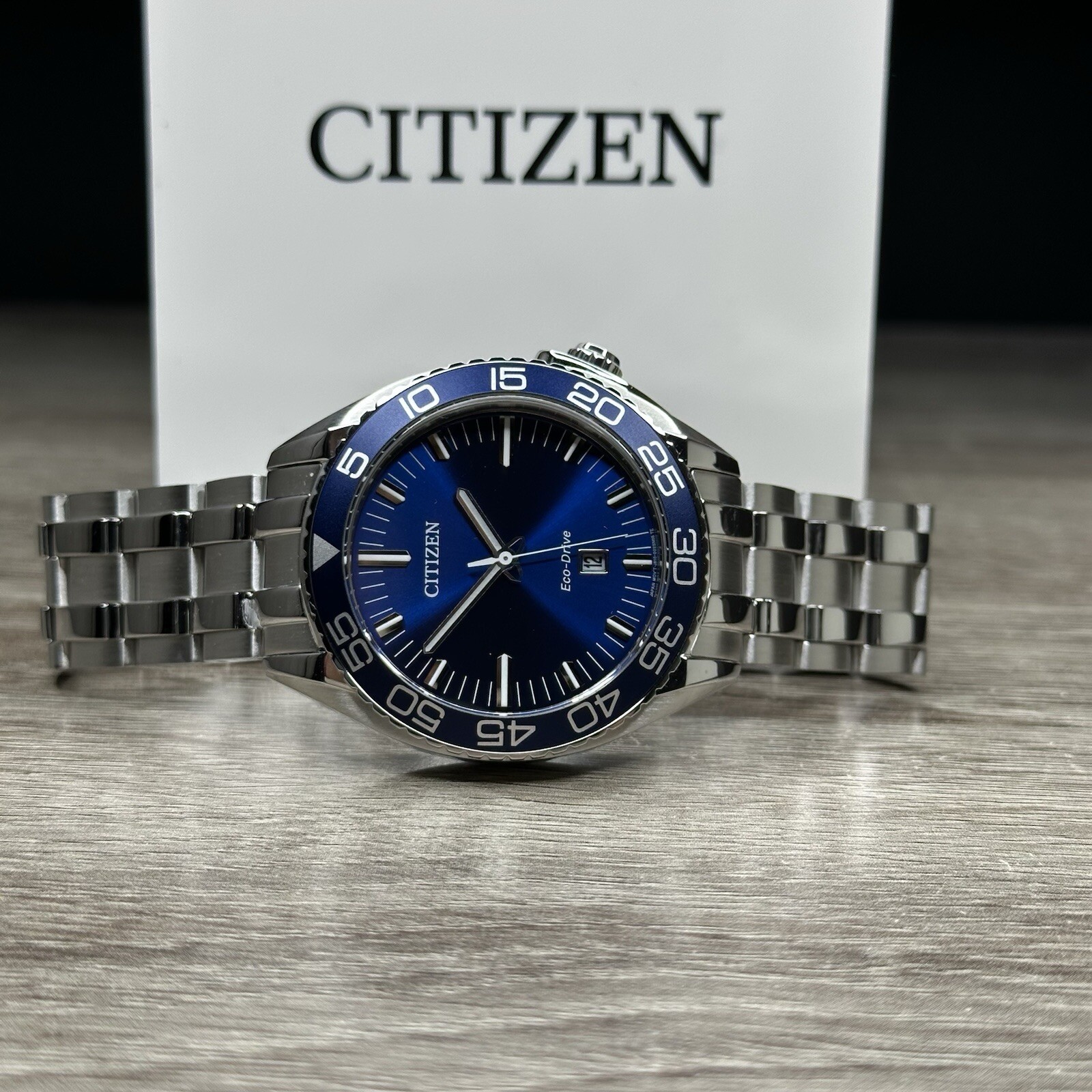 MSRP $525✅Citizen Eco-Drive Carson Silver Steel Blue Date Men’s Watch AW1770-53L
