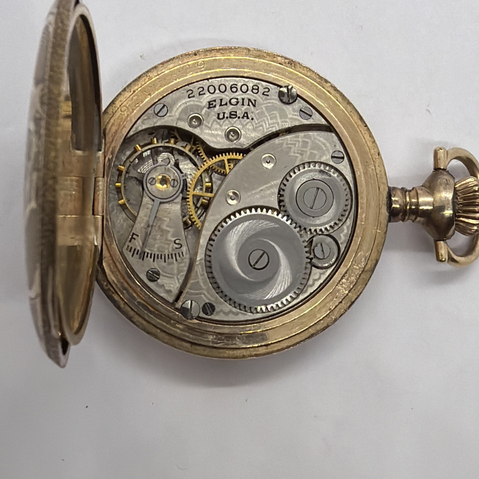 Elgin Beautiful 14K 20Yr Gold Filled Hunting Case Pocket Watch Runs