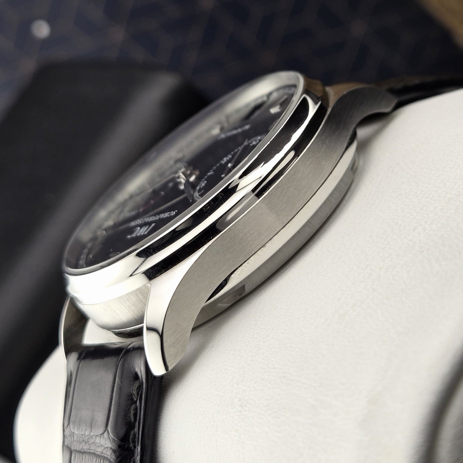 IWC Portugieser Automatic Men’s Black Watch 42mm – IW500109 Full Set 2007 Papers