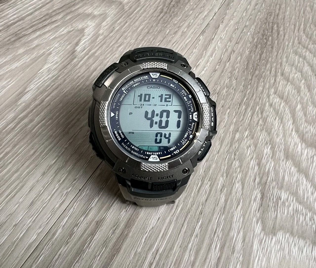 Casio Pathfinder PAW-1100T Multifunction Solar altimeter barometer compass etc.