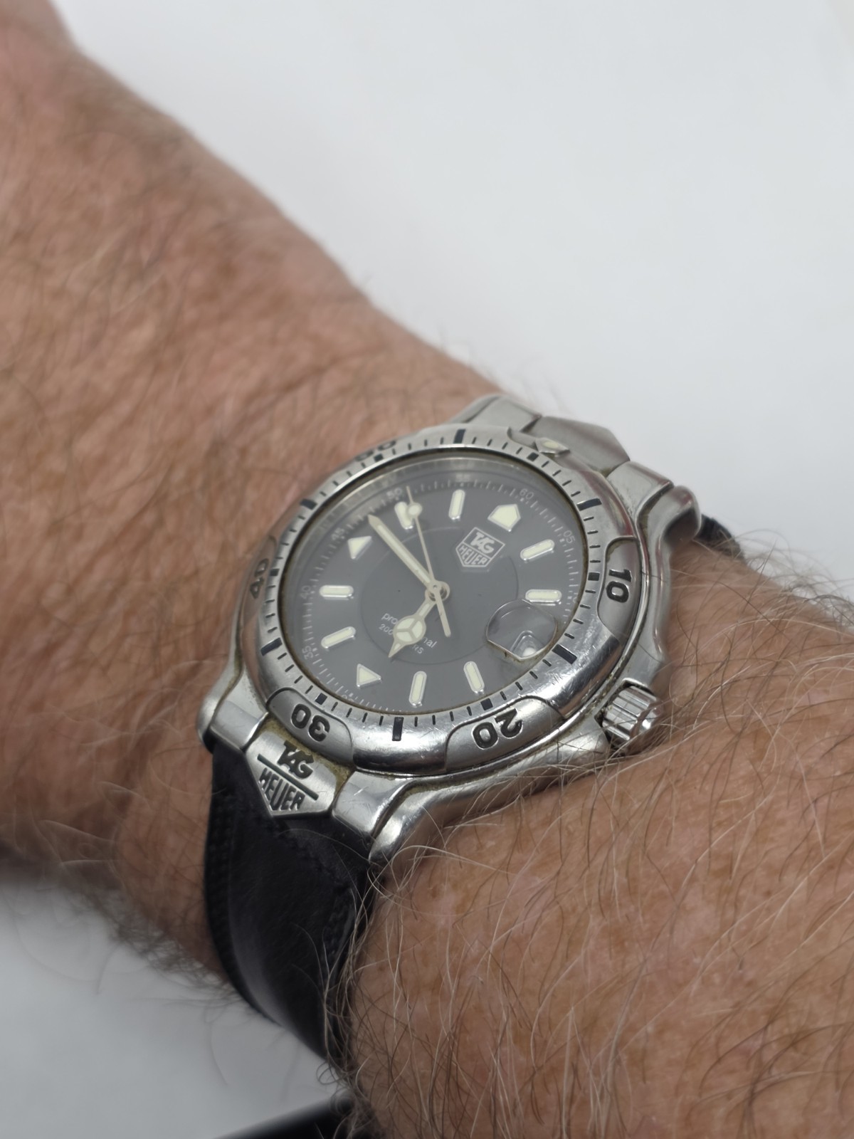 TAG Heuer 6000 WH1112-K1 Quartz Watch