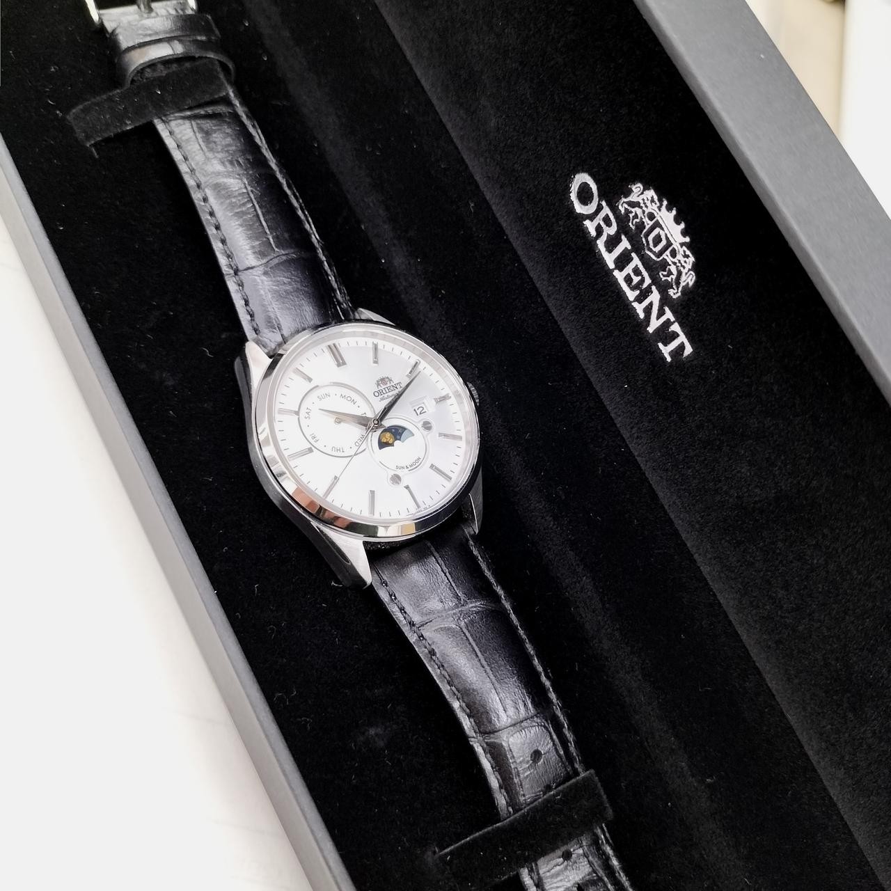 Orient Transparent Back Automatic Wristwatch Model F6B2 UAC0 ORIENT