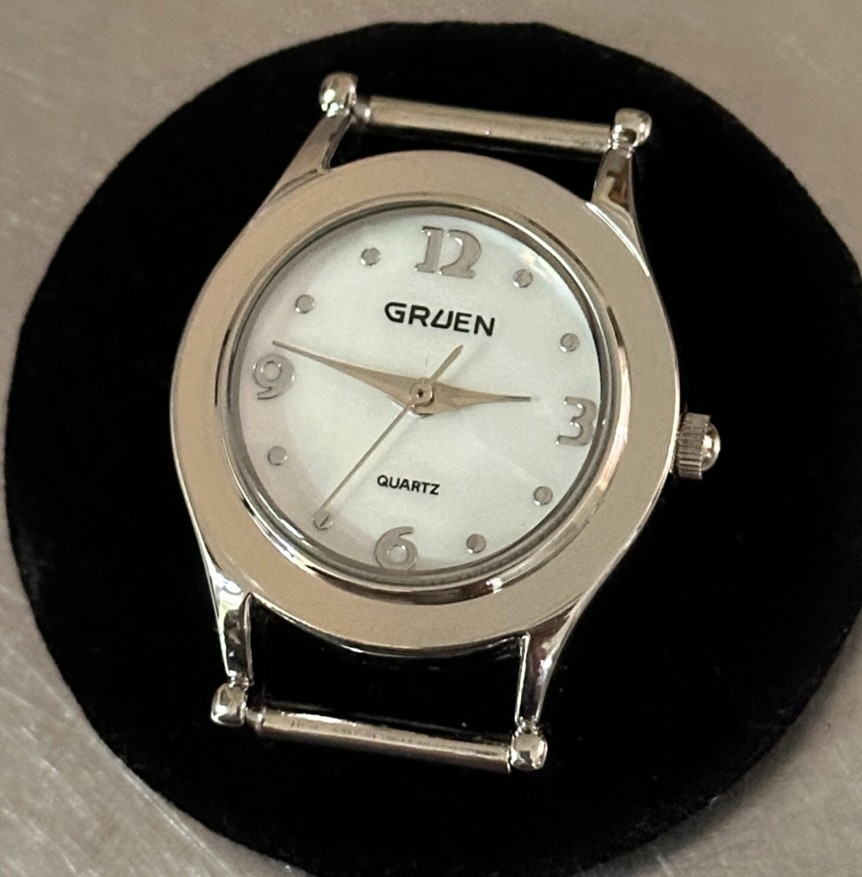 Gruen Watch Women’s Analog Vintage Quartz MOP Dial Stainless Steel 28 mm