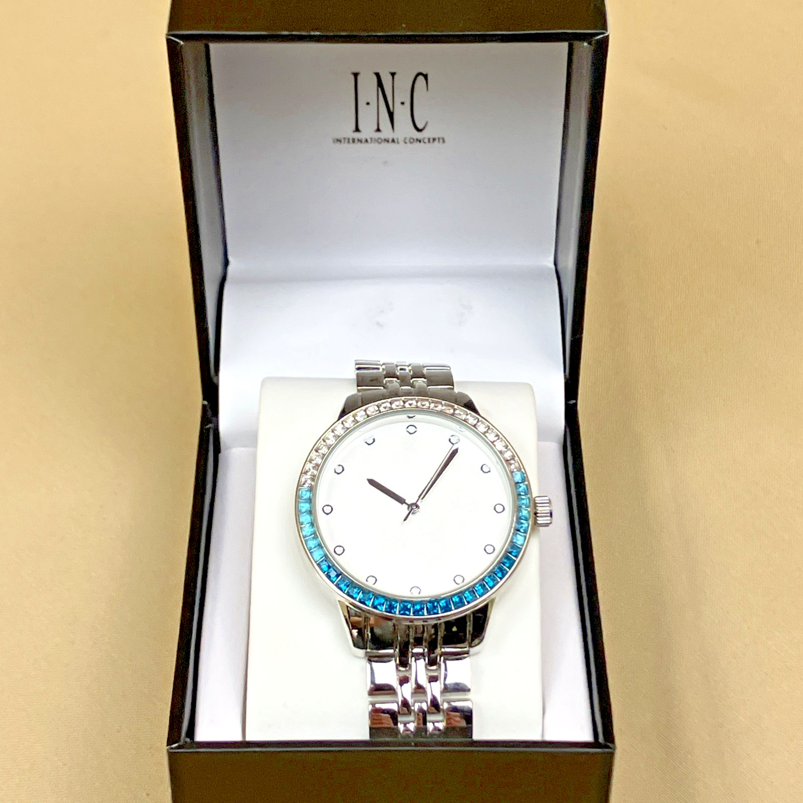 INC International Concepts Silver Tone Ladies Bracelet Watch Orig $49.50