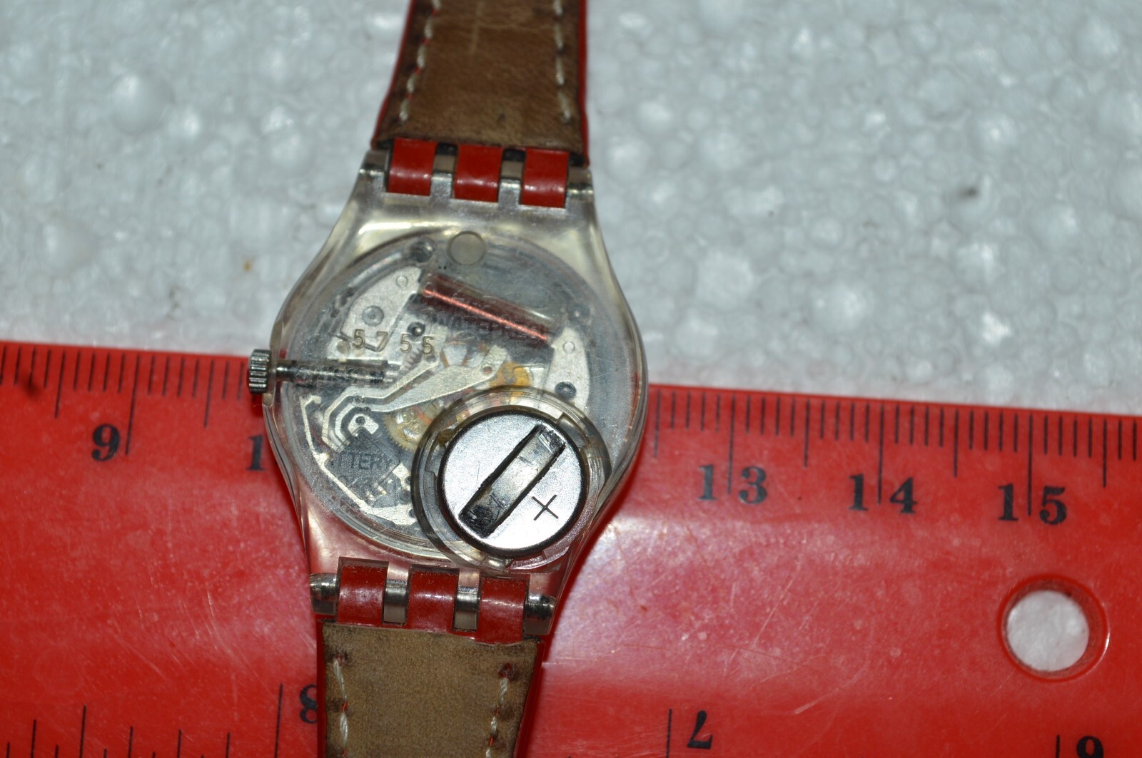 1996 Swatch Watch LK155 GLOSS Swiss Lady Quartz 25mm Originals Tested Vintage 96