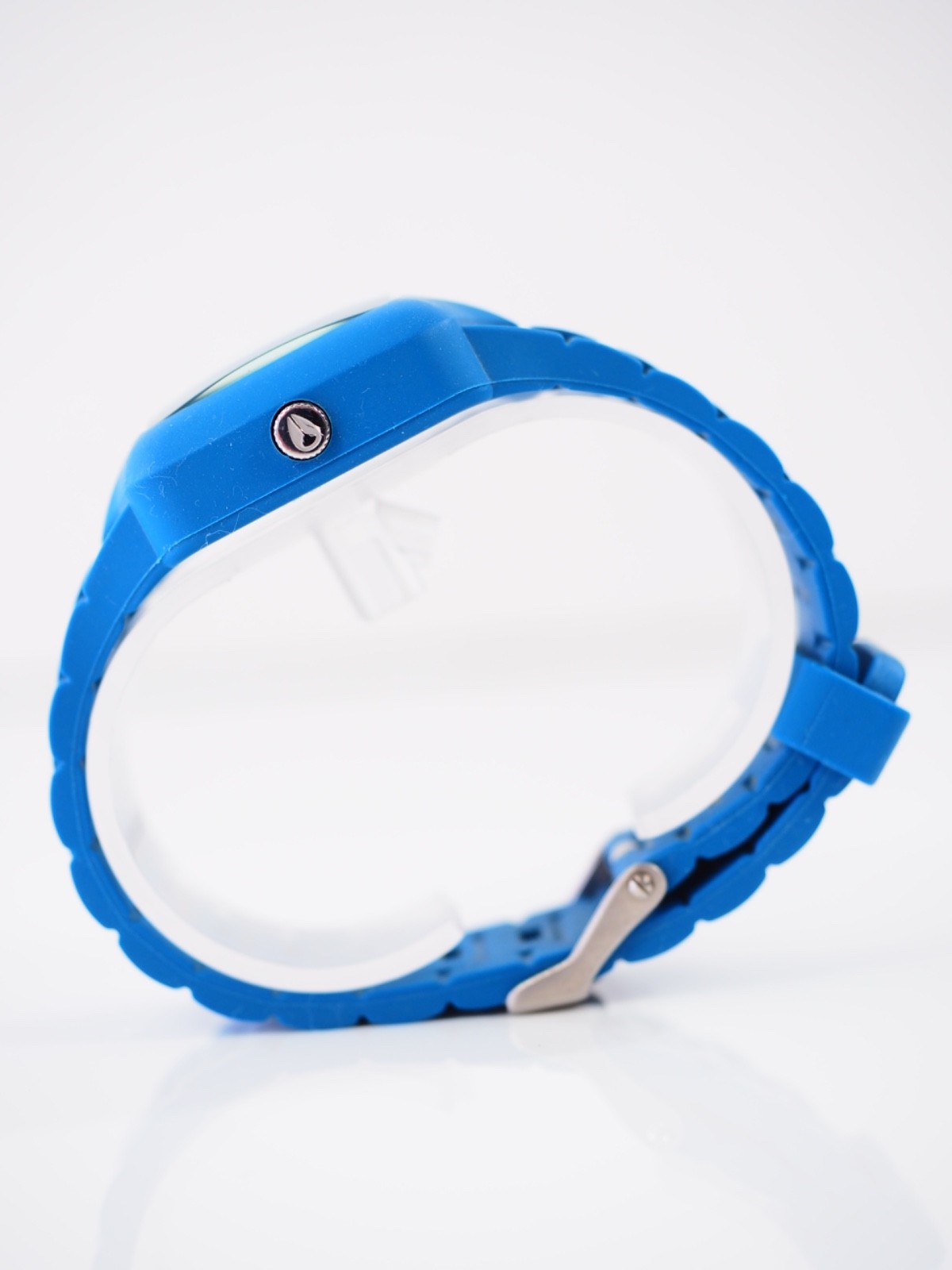 Nixon The Rubber Player Watch Blue Excellent