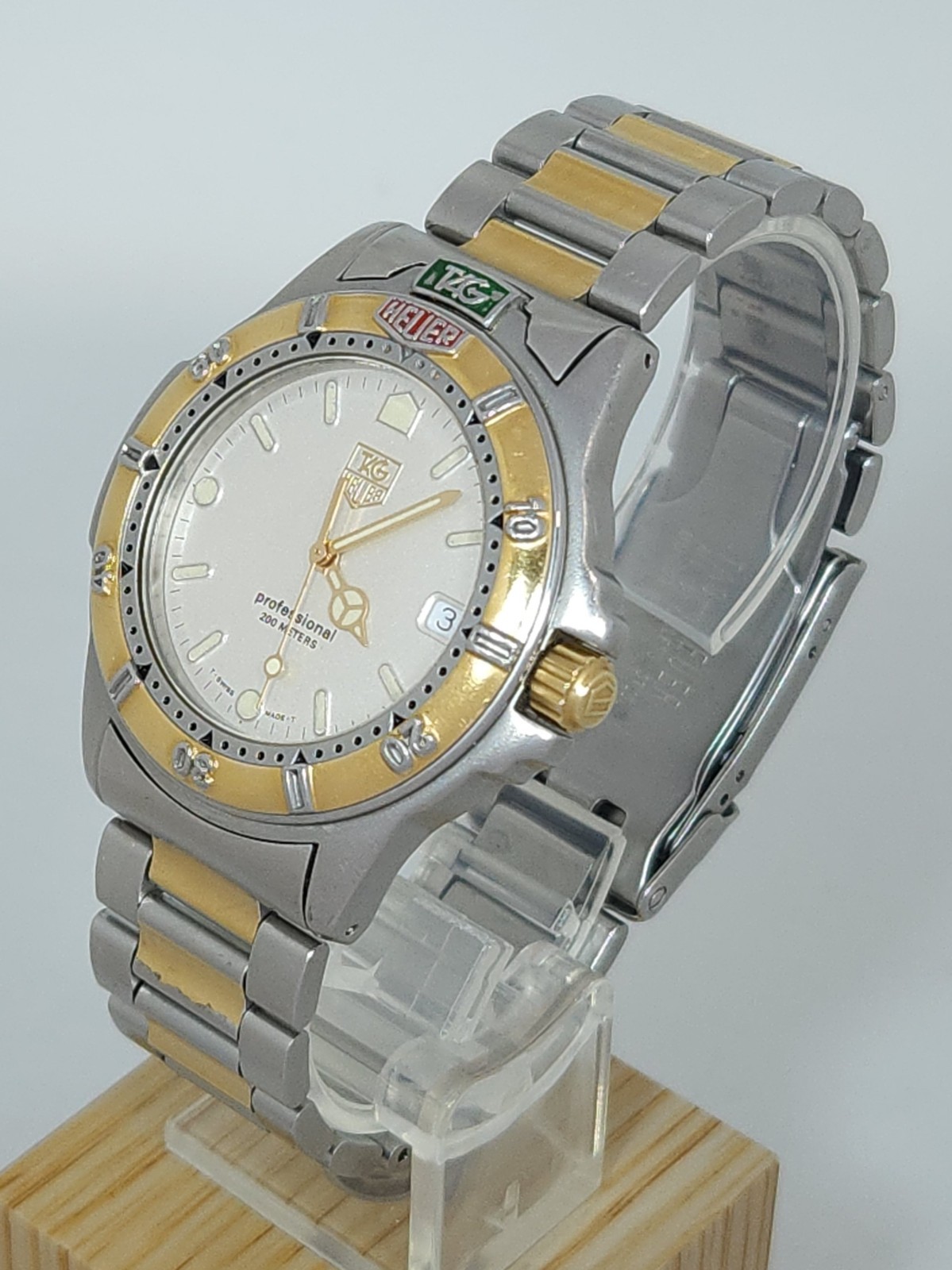 Tag Heuer 4000 Series 38mm Quartz Professional 2 Tone Watch 995.706