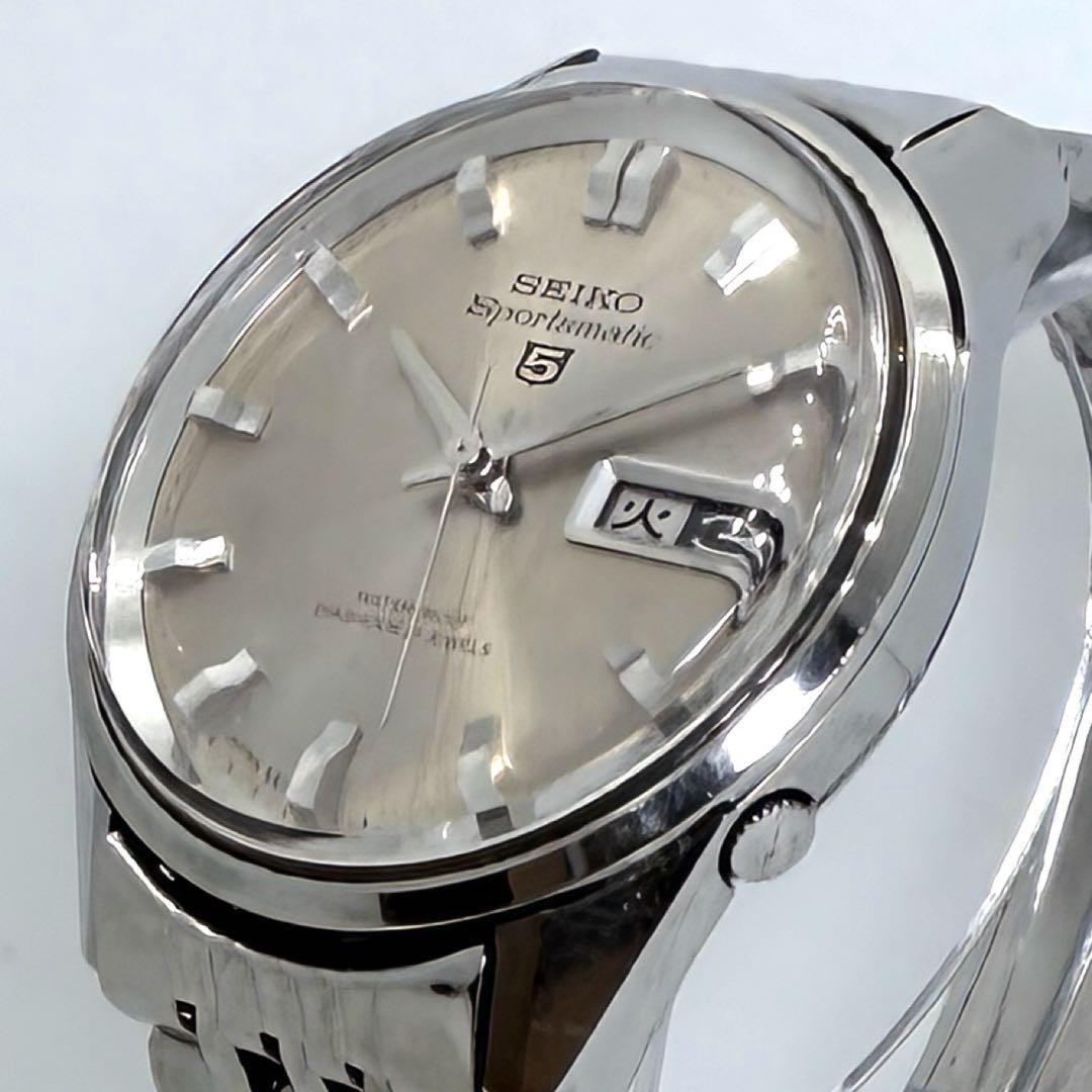 Seiko 5 Sportsmatic Deluxe 6619 8150 Vintage Automatic Wristwatch Timepiece