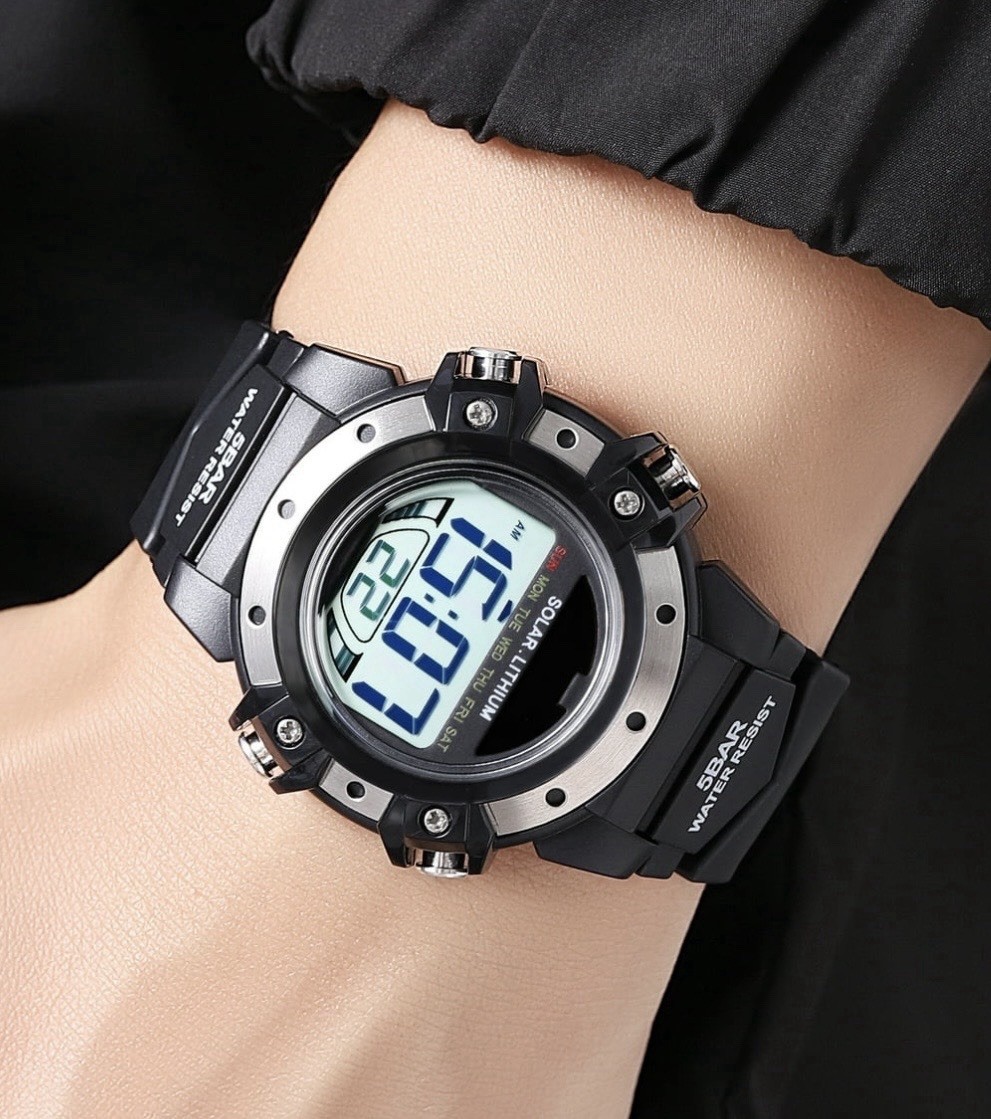 George Mens Solar Digital Wristwatch Plastic Strap, Black