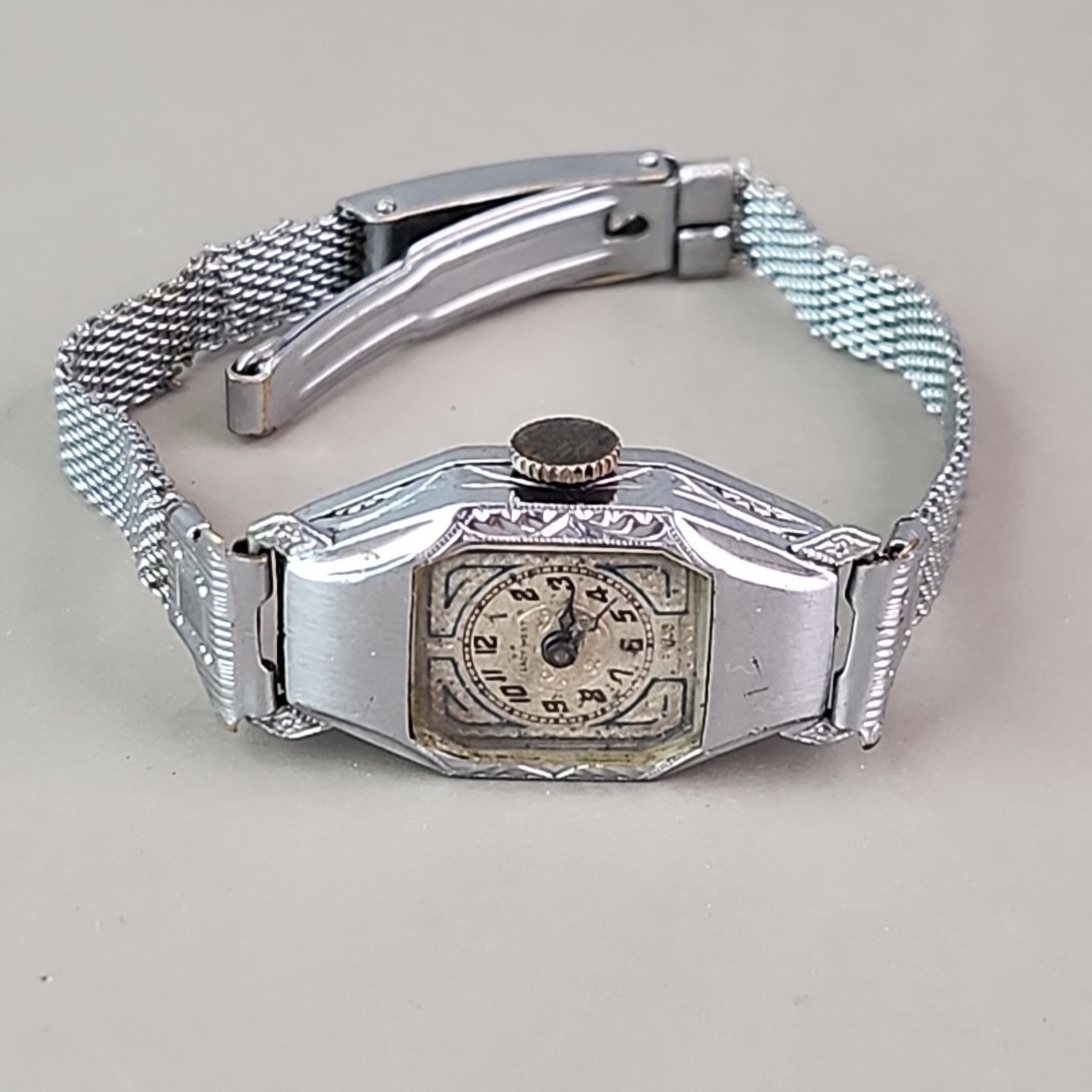 Lady West Watch Womens 6 Jewels Mesh Band Windup FOR REPAIR