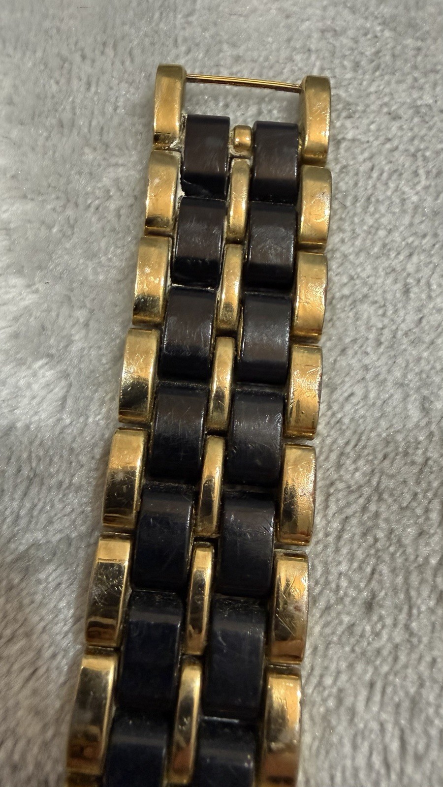 Michael Kors MK-8067 Runway Logo Watch – Gold And Black Stainless Steel