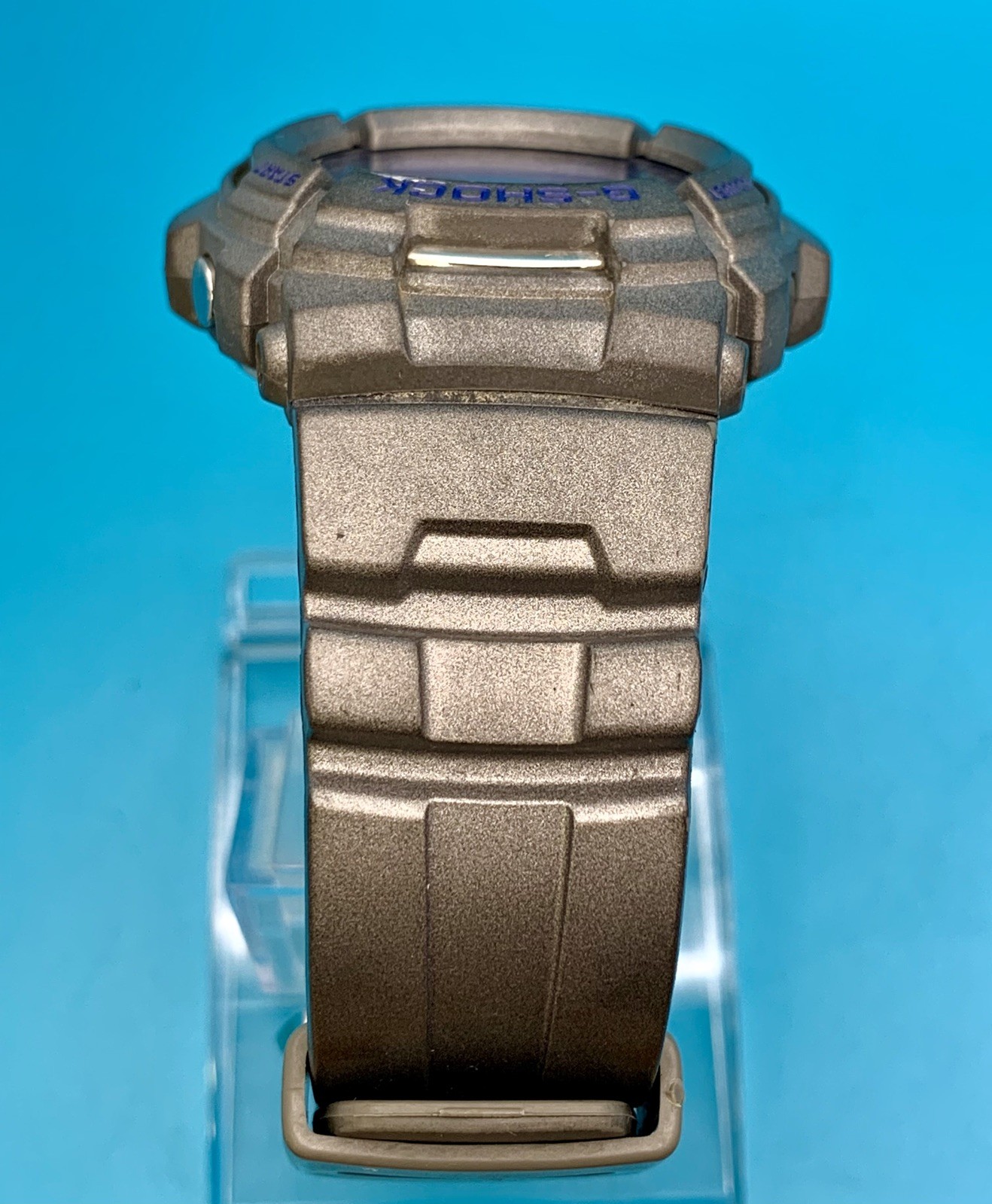 CASIO VINTAGE G-SHOCK G-2000SD-8M Screw-Back case 2001