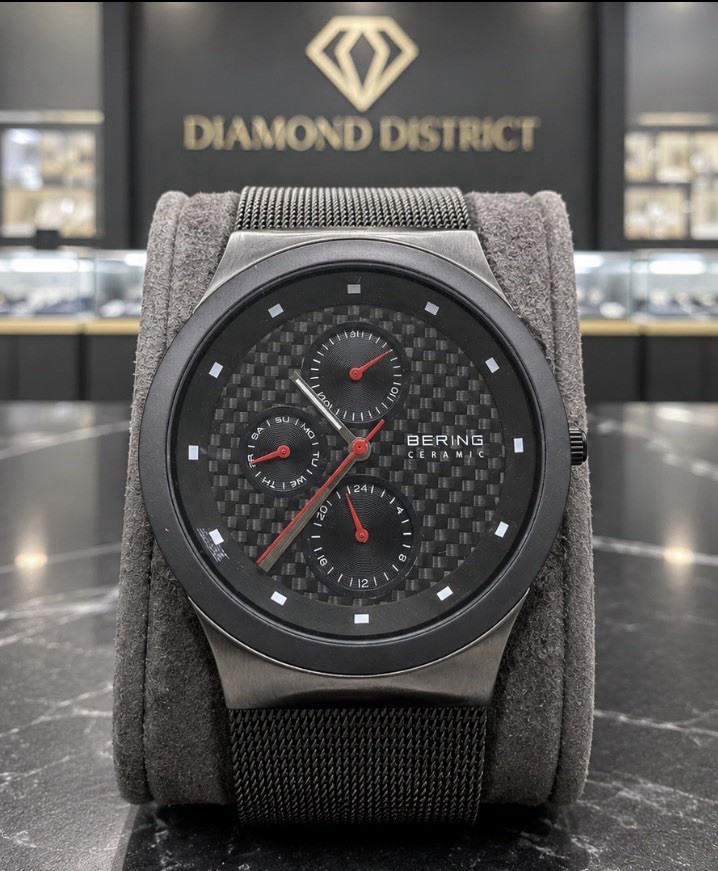 Luxury BERING Ceramic Men’s Wristwatch – Sleek Black Mesh Band