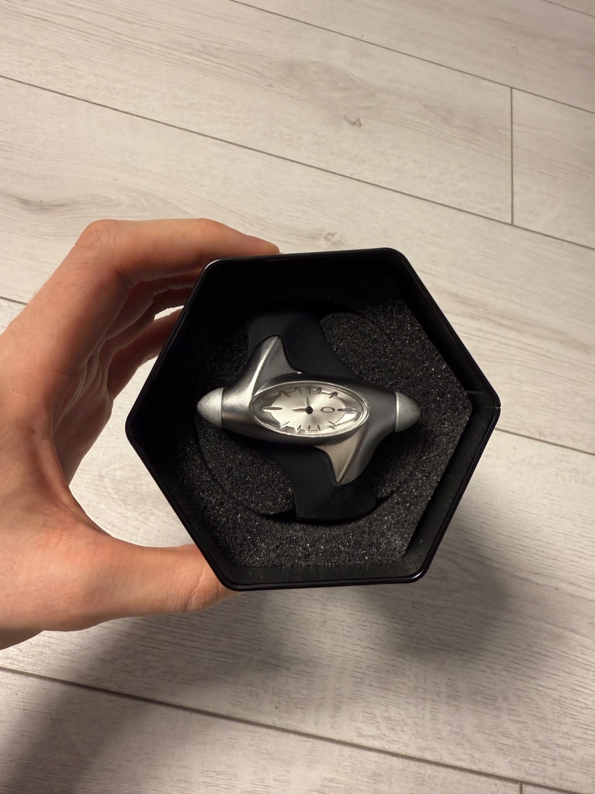 Oakley Torpedo watch oval silver dial O logo stainless steel rare