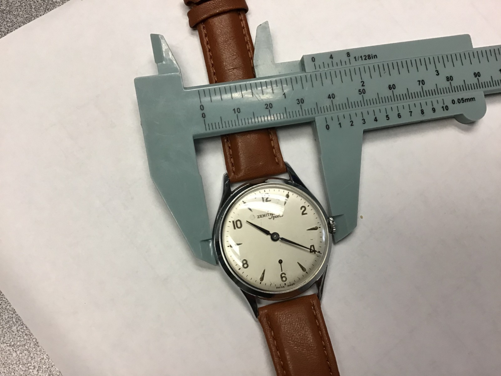 Vintage 1950s Zenith Sporto Manual Wind Swiss Watch Sub-Seconds Cal 40 Runs