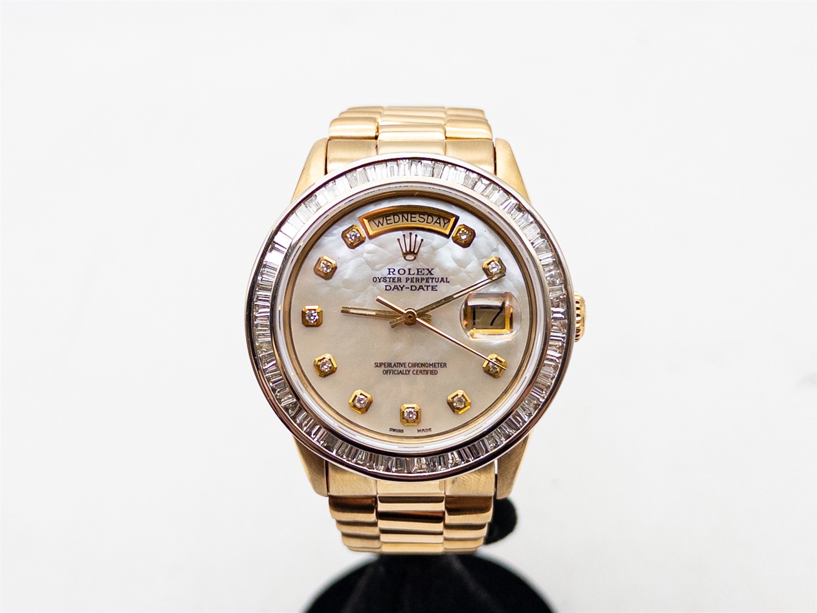 $35K 18038 ROLEX DAY DATE PRESIDENT 4ct VS G Diamond 18k Yellow Gold Mens Watch