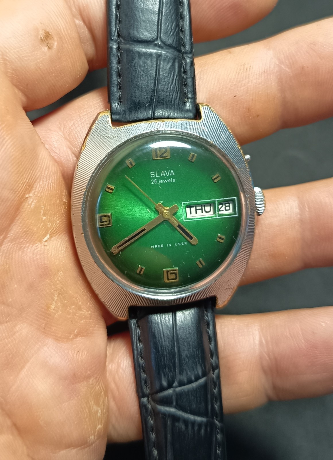 Vintage Men’s watch Slava 26 jewels mechanical Soviet USSR