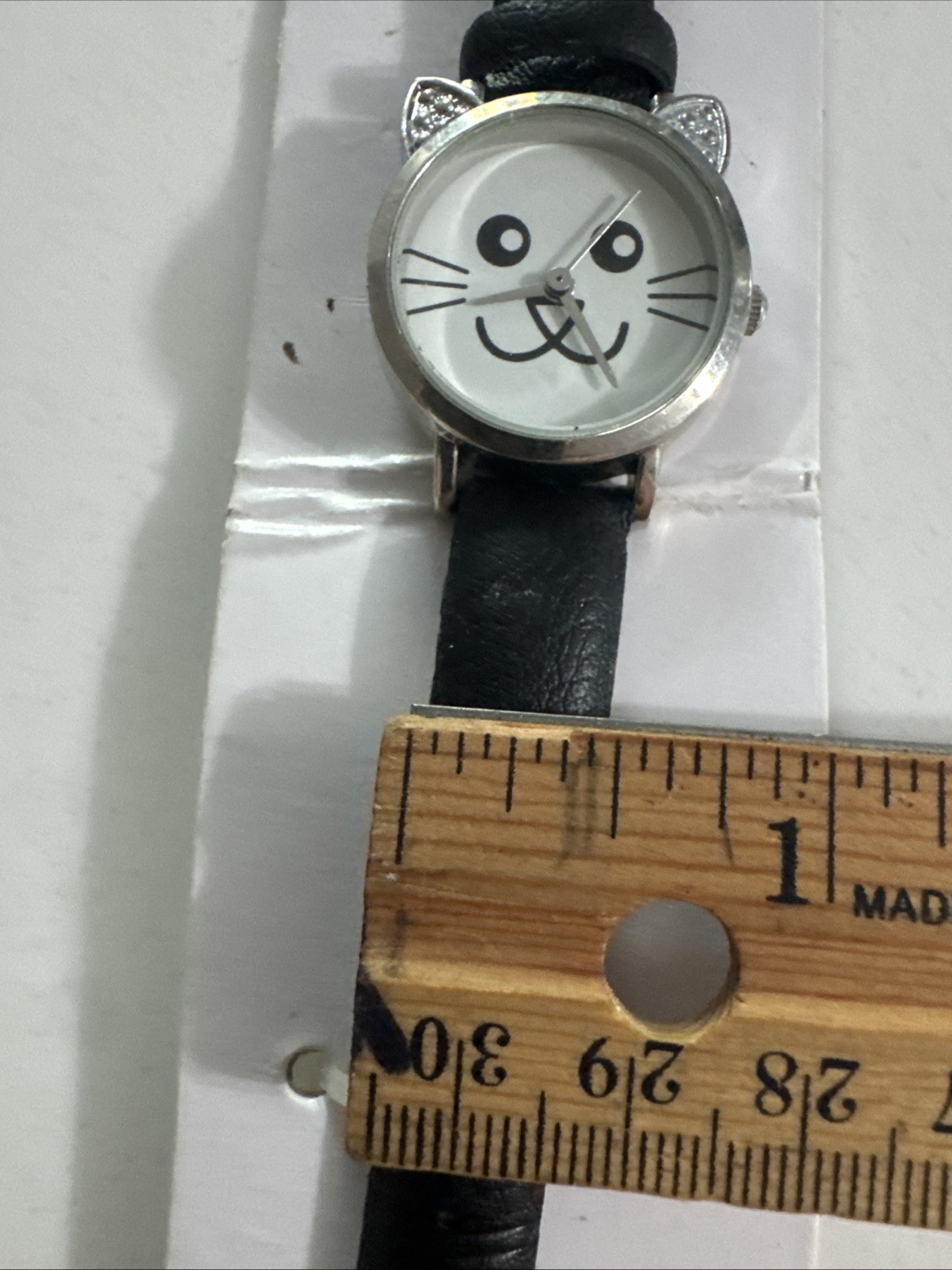 Kitty Cat Face Watch Silver Tone W/ Black Leather Band Womens Wristwatch