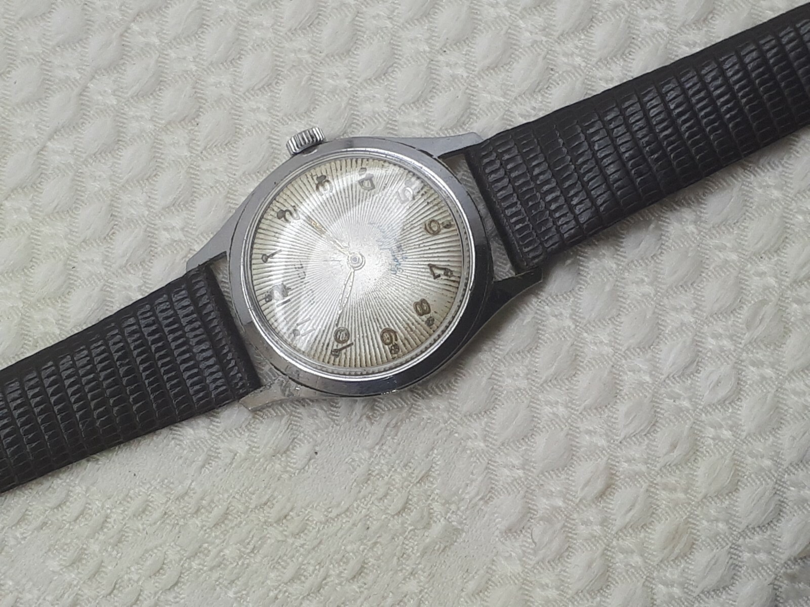 VINTAGE ROYCE CAL.1100 HAND WIND SWISS MADE MEN’S WRIST WATCH RARE DIAL