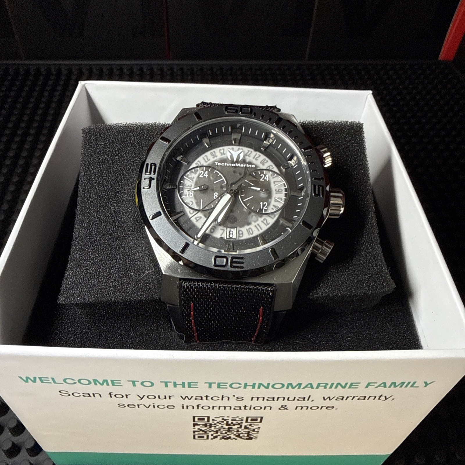 TechnoMarine Reef Shark Men’s Watch 48mm Black Rubber and Nylon band TM-519006