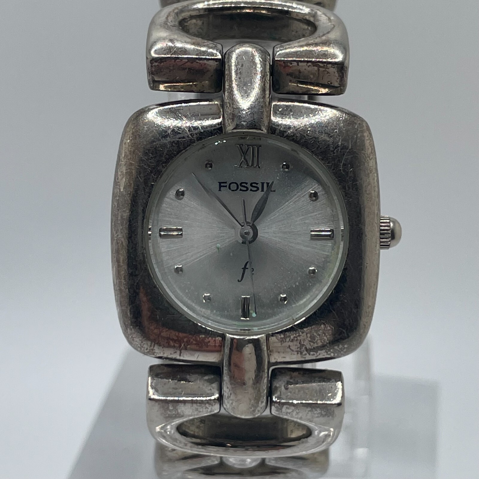 Fossil F2 Watch Womens 23mm Silver Tone Case Dial Band Quartz Analog ES-8865
