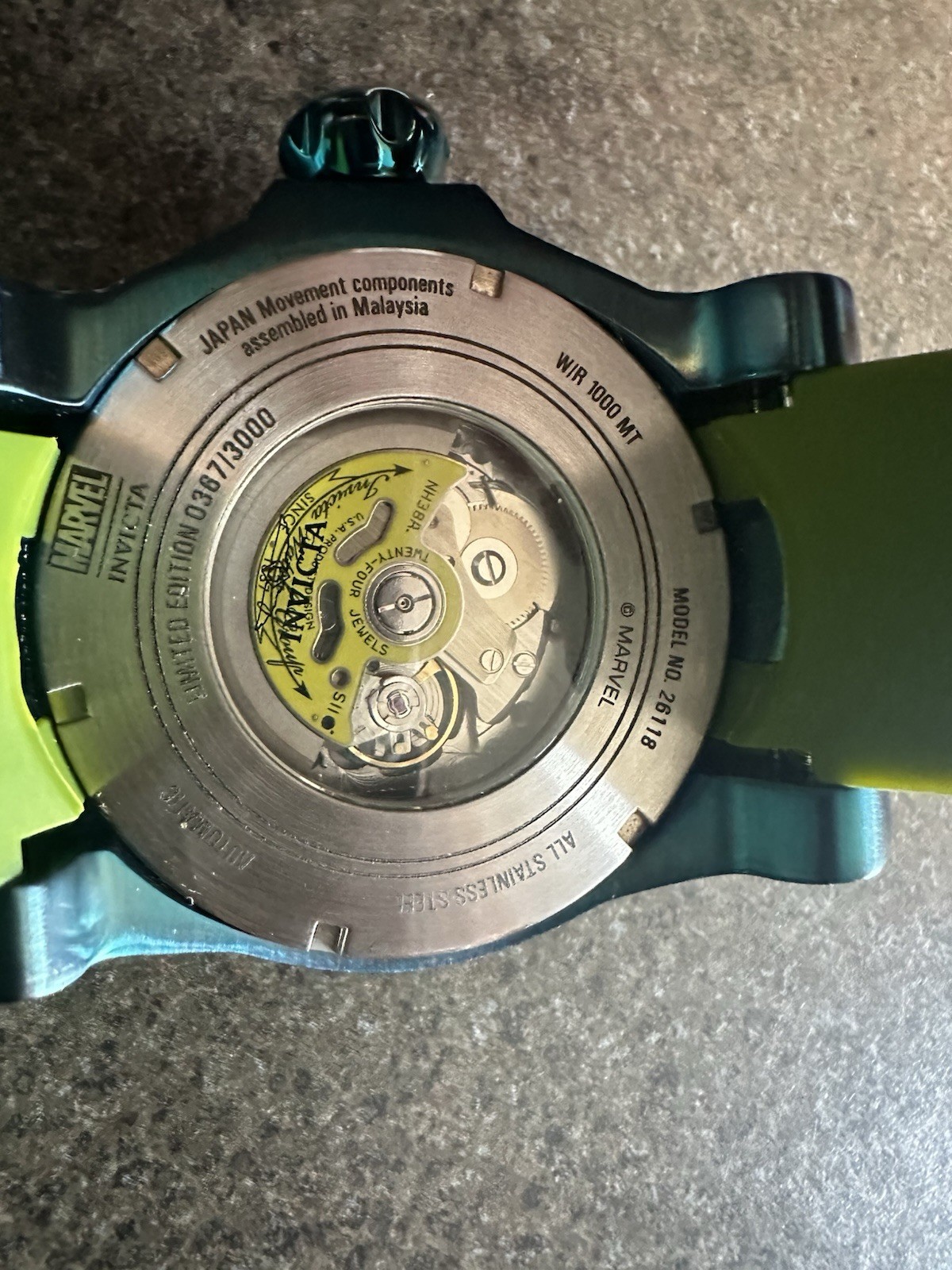 RARE Invicta Men’s Marvel HULK 53mm Model 26118 Automatic
