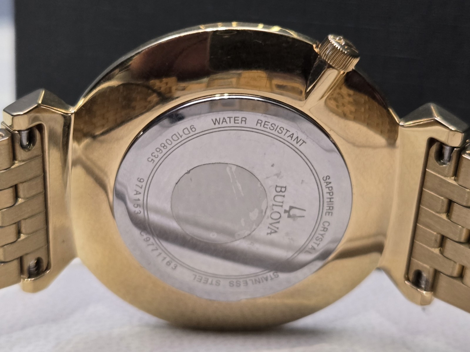 Bulova Regatta Store Display Men’s Gold Tone White Dial Quartz Watch 97A153