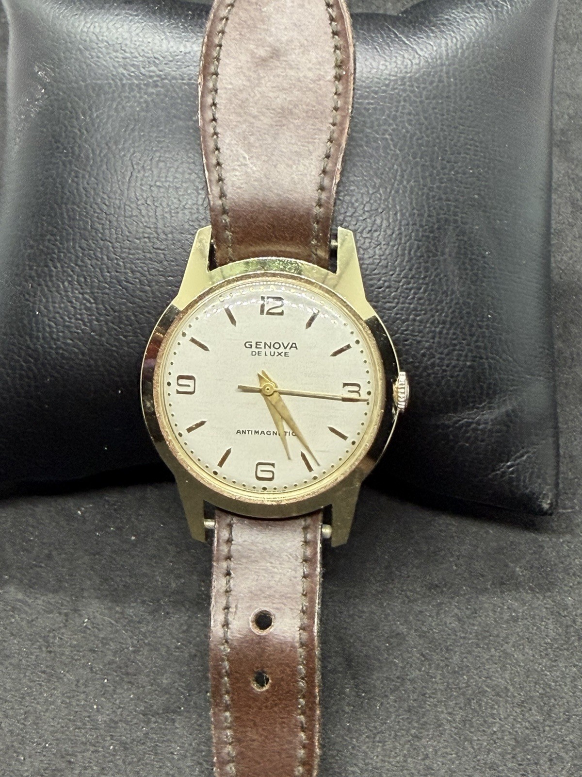 Vintage Genova Men’s Watch 60s Antimagnetic Manual Wind Working Well