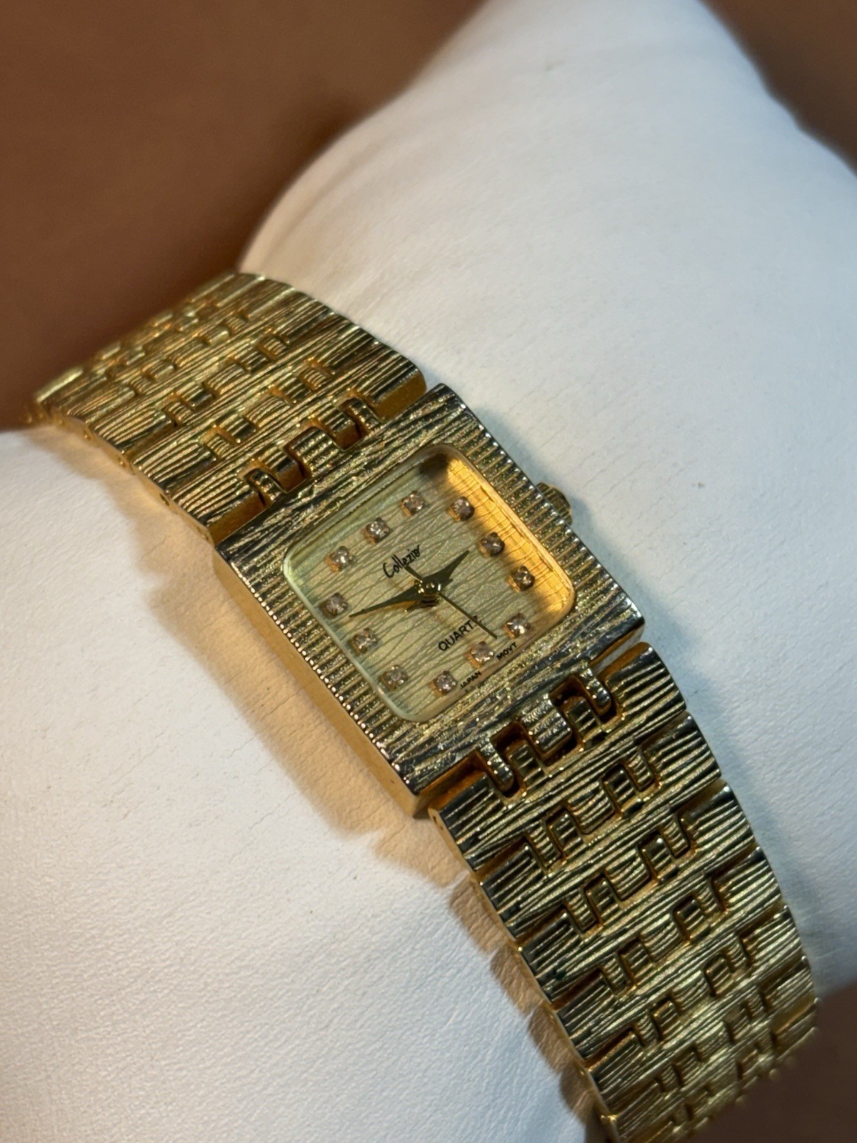 Ladies Gold Tone Dress Watch By Collezio Quartz Untested For Parts Or Repair