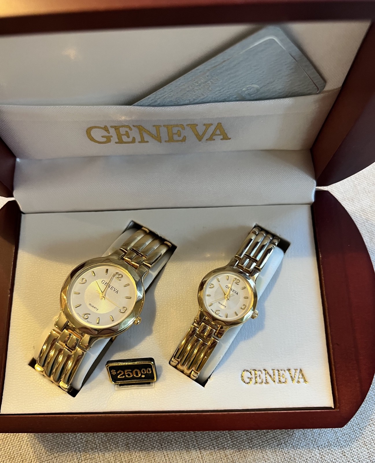 Geneva Gift His And Hers Gold Tone Matching Watch Set Classic Collection